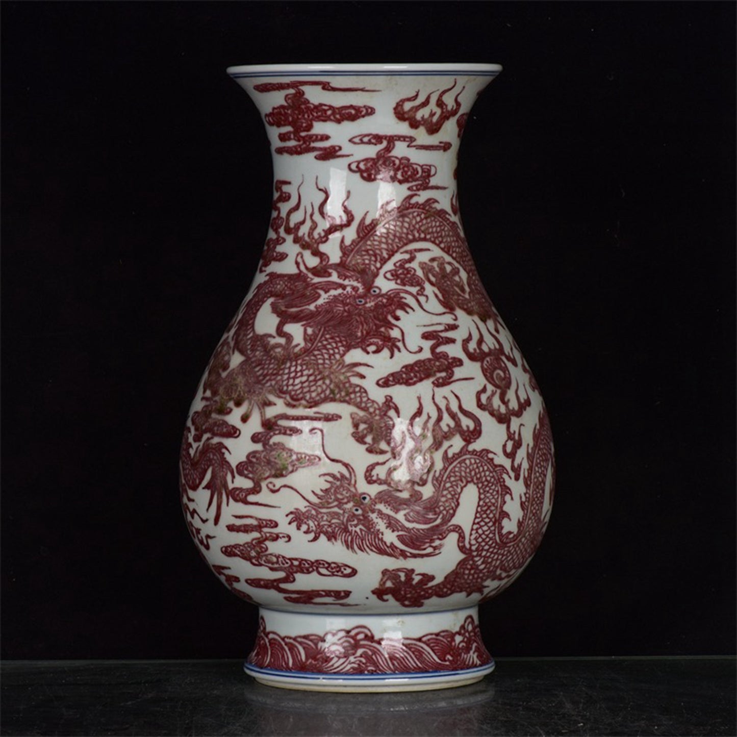 Chinese antique glazed red auspicious cloud dragon patterned pipa statue