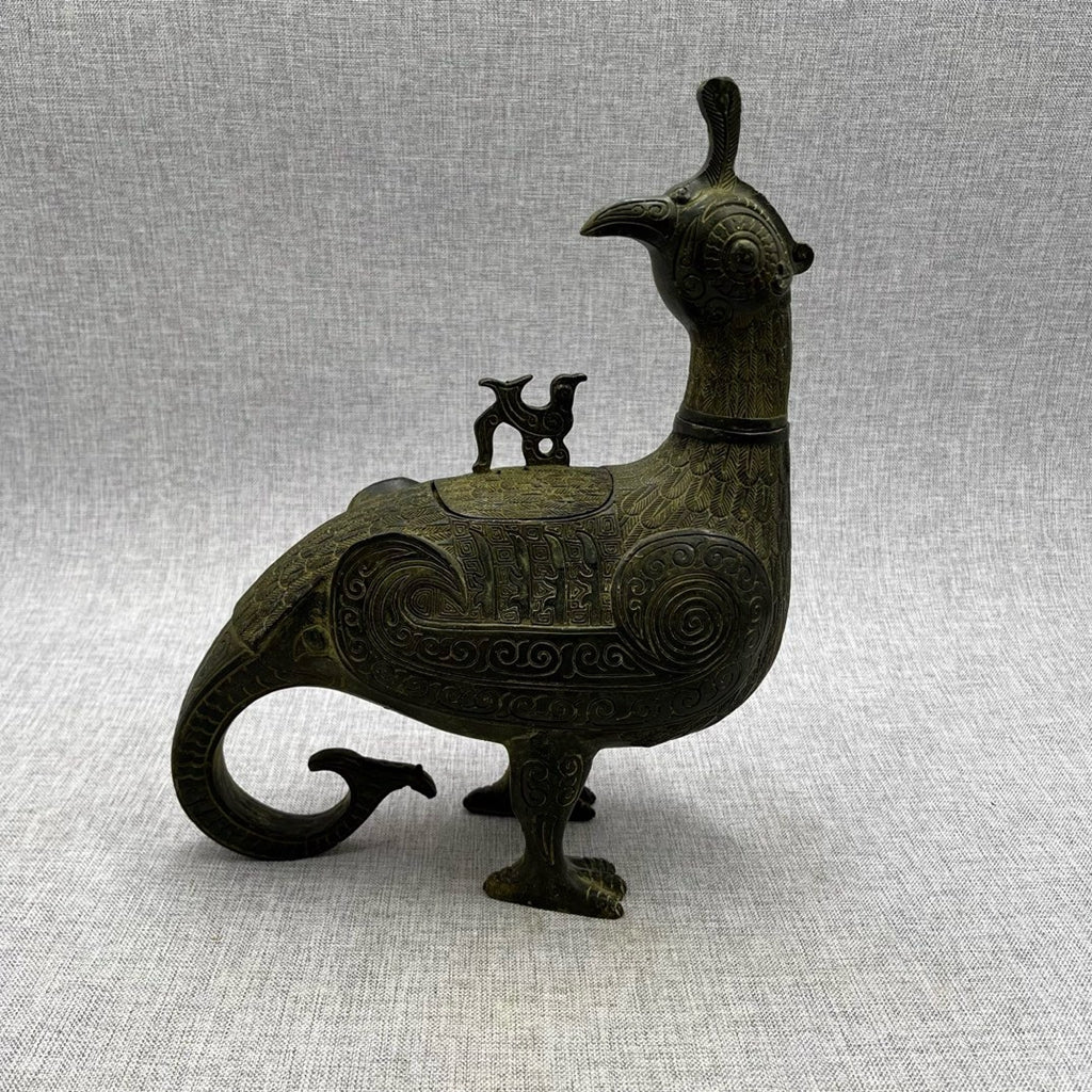 Bronze wine container