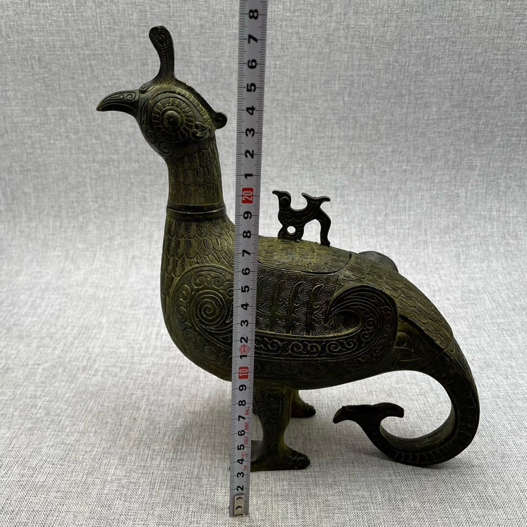 Bronze wine container