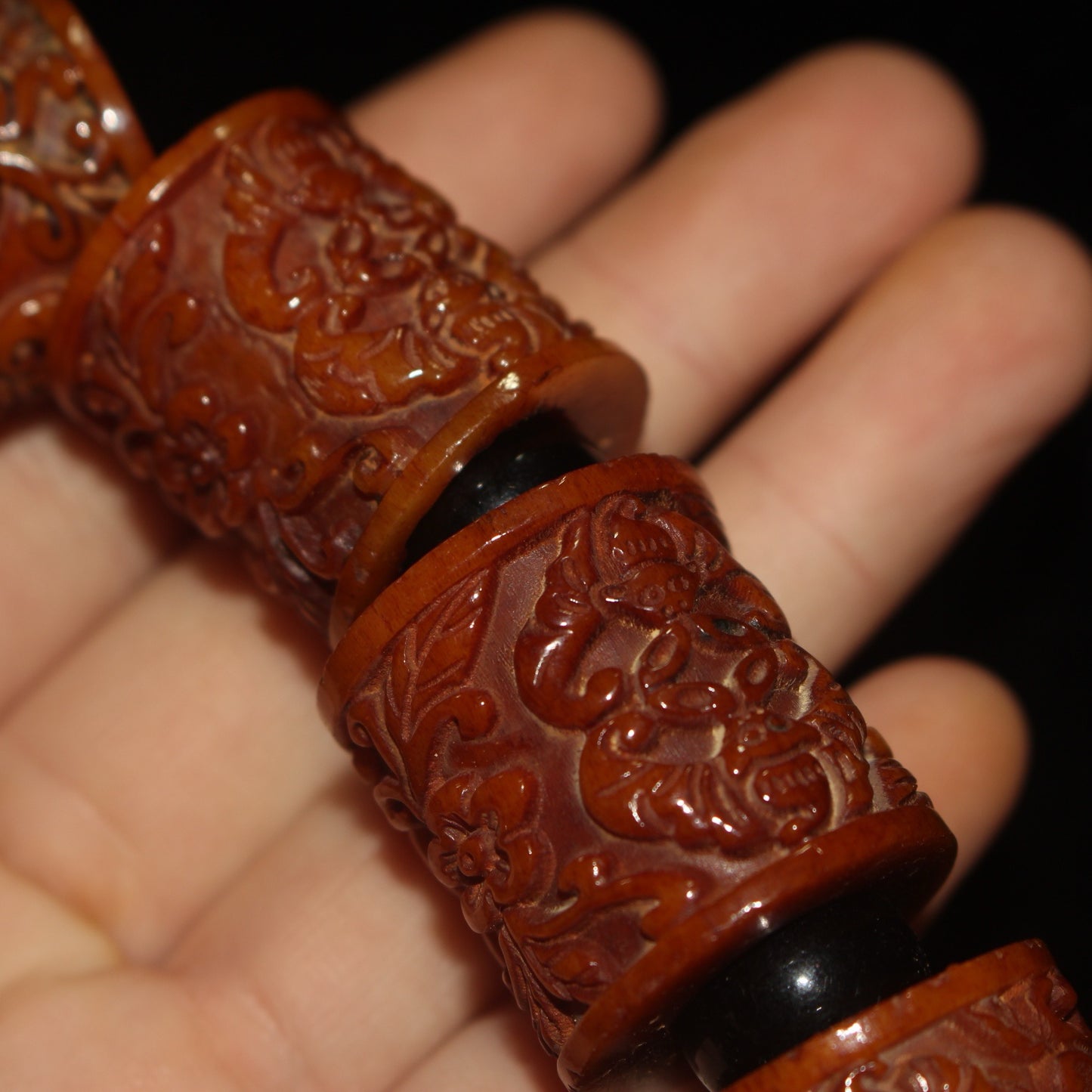 Chinese antique pure cow bone bucket bead carved bracelet