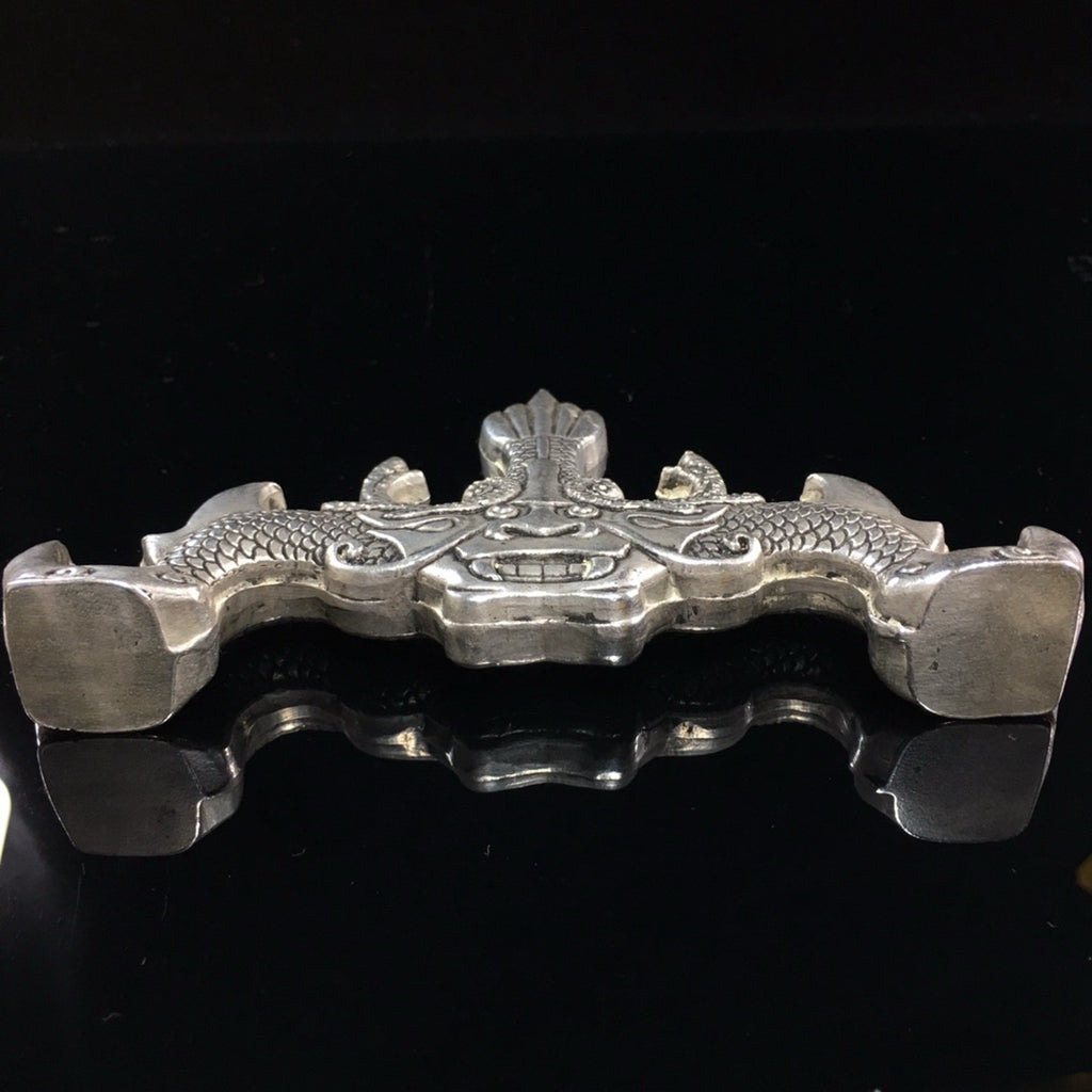 Silver plated beast shaped pen holder