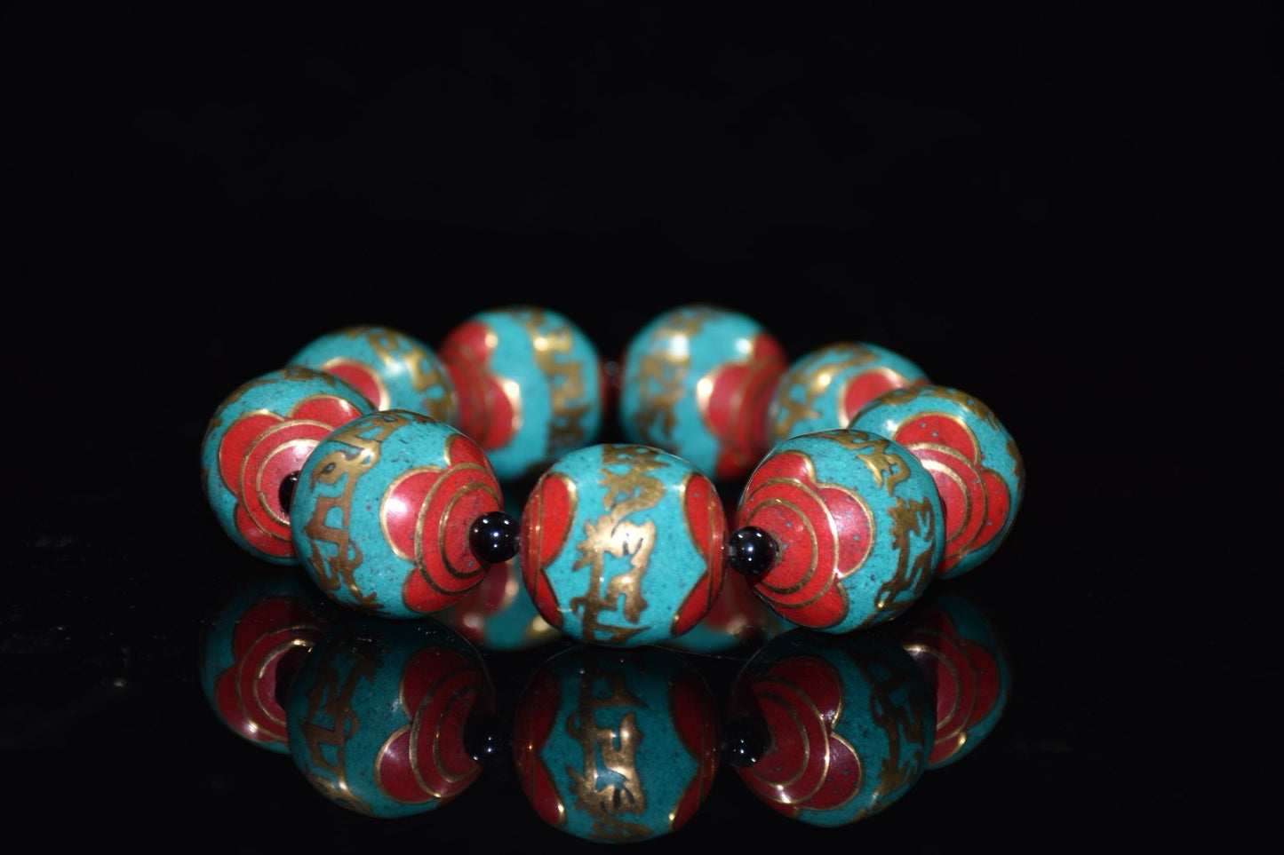 Chinese Antique Red Pine Green Pine Tibetan Handstring