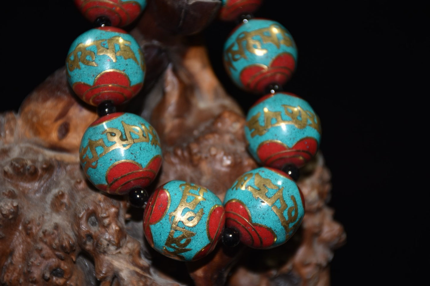 Chinese Antique Red Pine Green Pine Tibetan Handstring