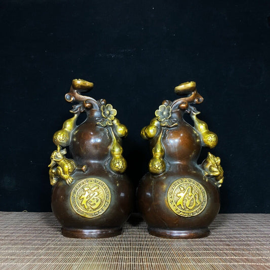 A pair of Chinese antique pure copper pixiu gourds