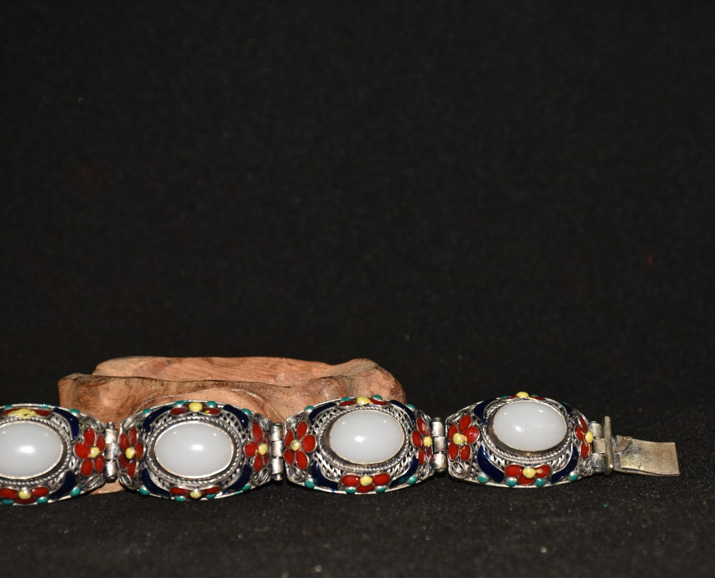 Chinese antique white copper cloisonne inlaid with white jade and gemstone bracelets