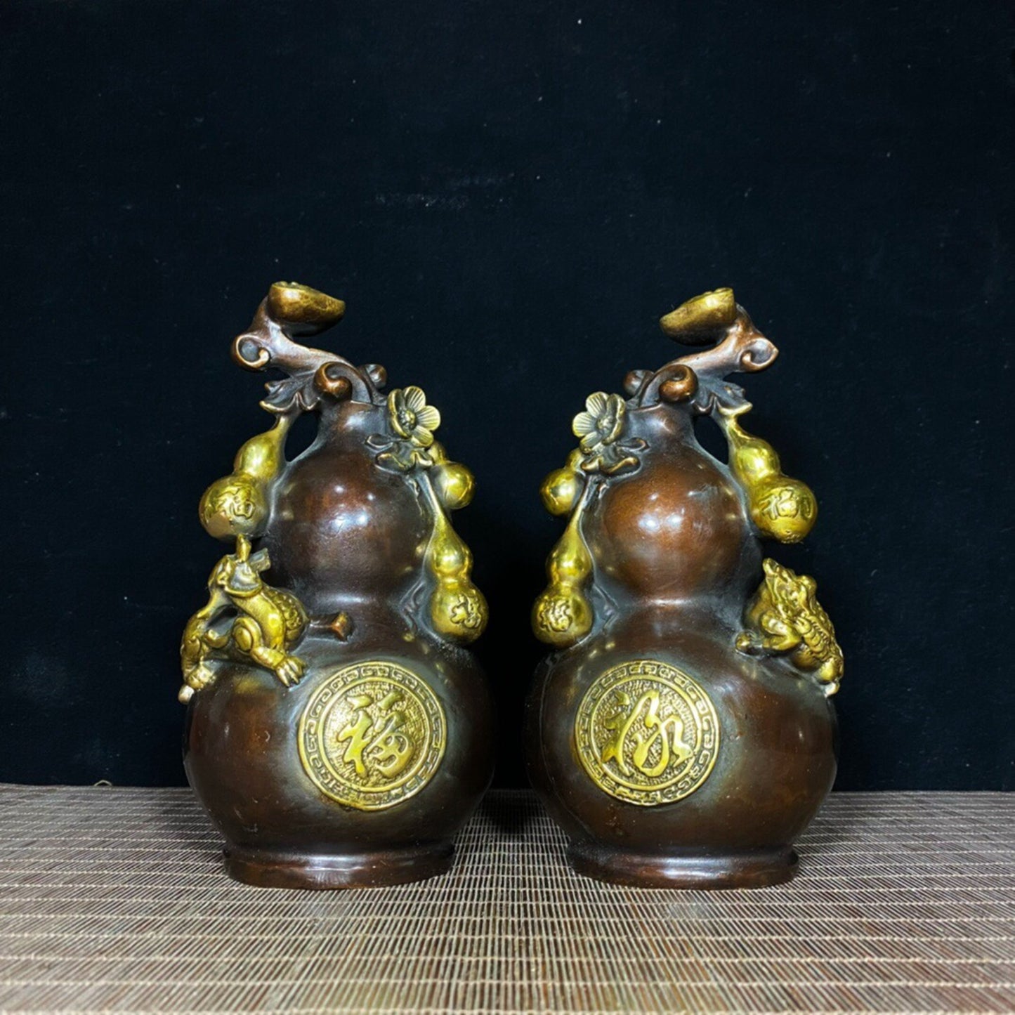 A pair of Chinese antique pure copper pixiu gourds