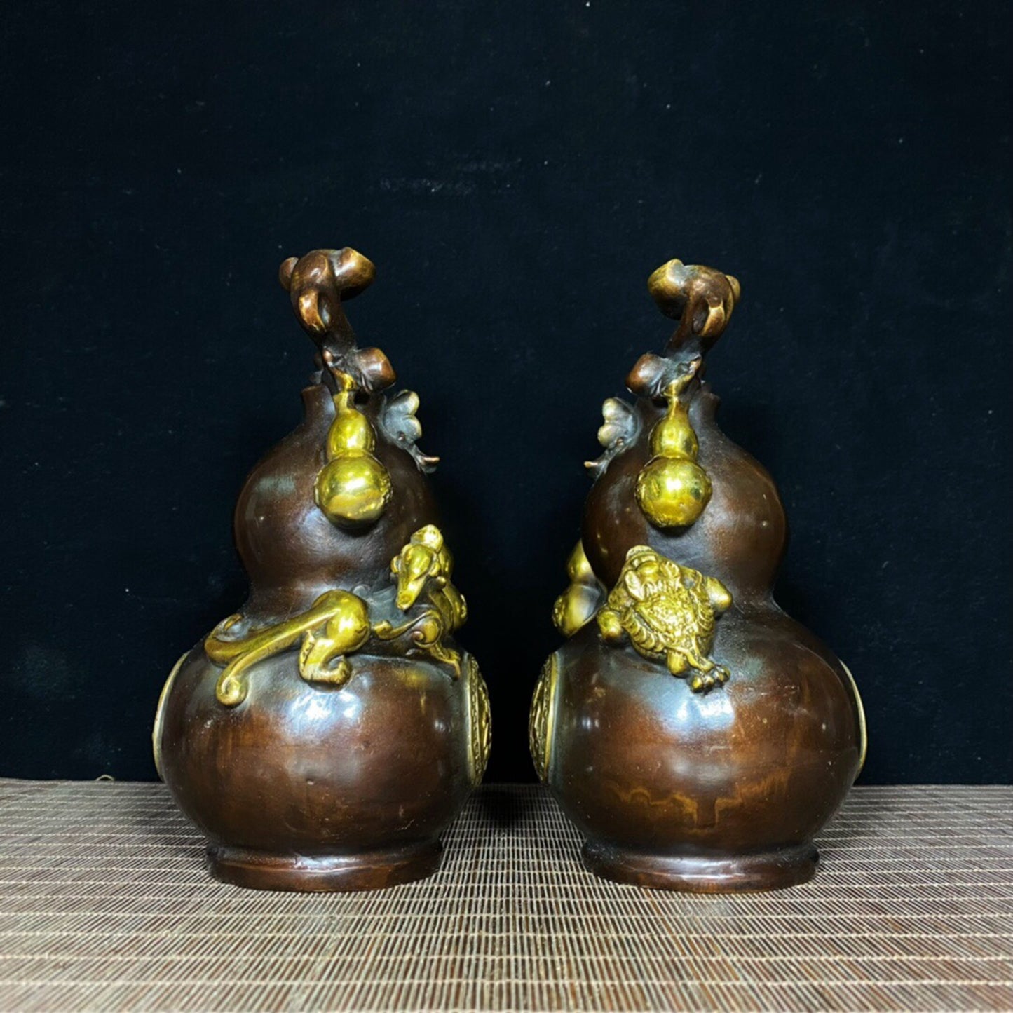 A pair of Chinese antique pure copper pixiu gourds