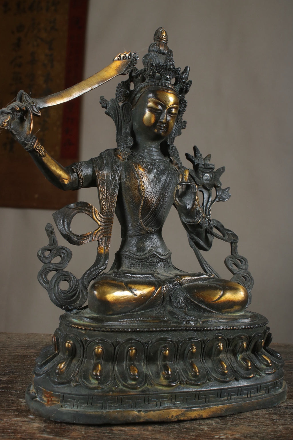 A finely crafted Manjushri Bodhisattva with copper gilded gold craftsmanship