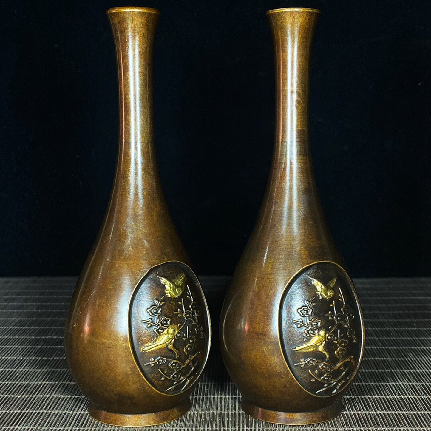 A pair of Chinese antique pure copper joyous eyebrow shaped vases