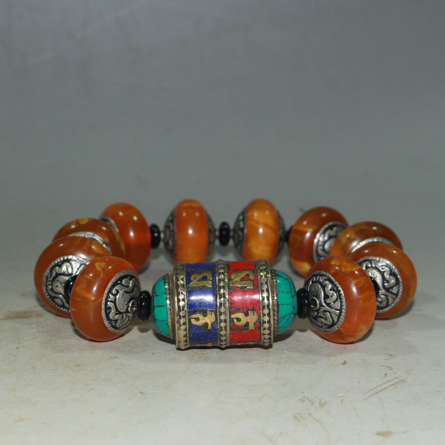 Xizang beeswax inlaid white copper beads with red pine, green pine, turquoise gold gem Tibetan scripture turning bracelet