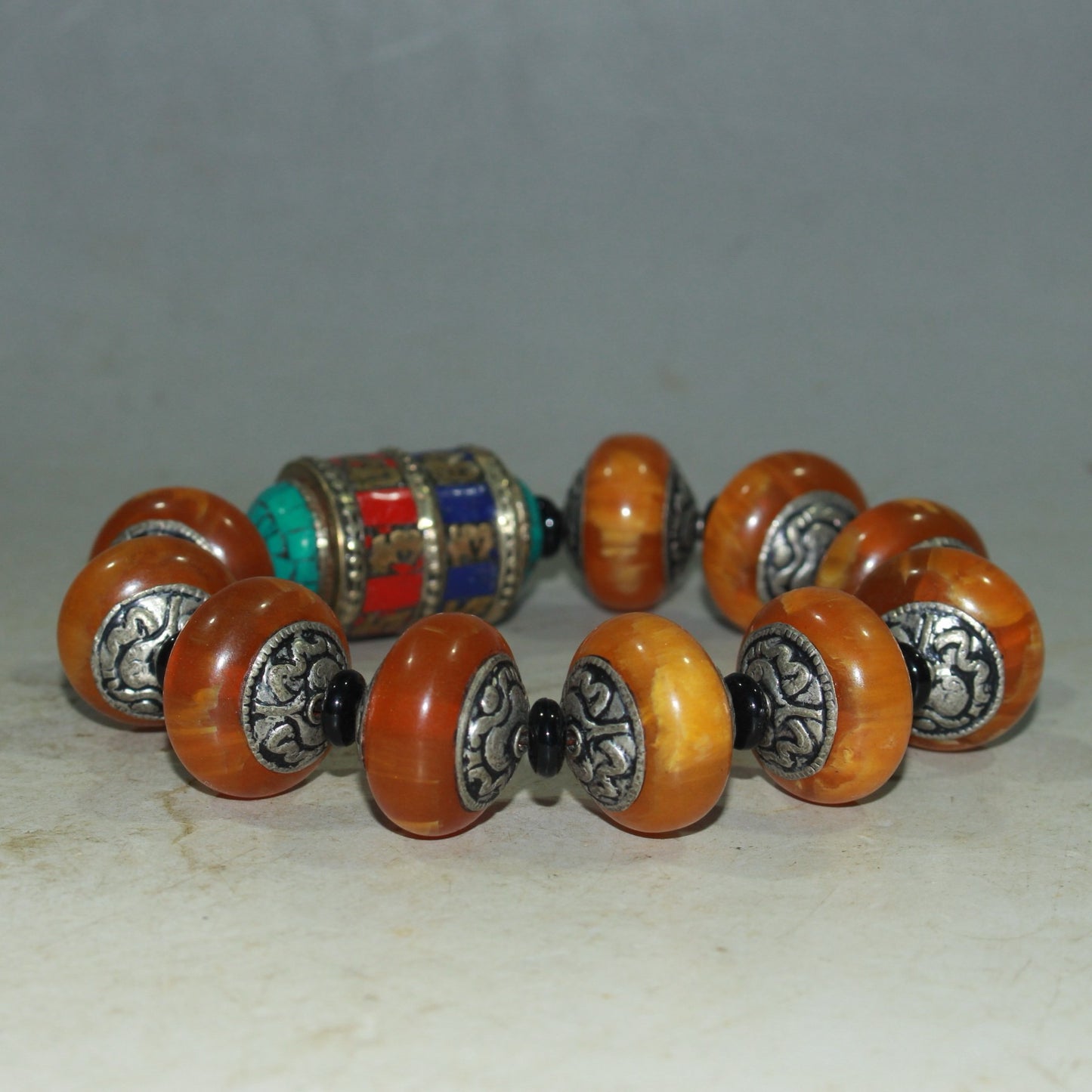 Xizang beeswax inlaid white copper beads with red pine, green pine, turquoise gold gem Tibetan scripture turning bracelet