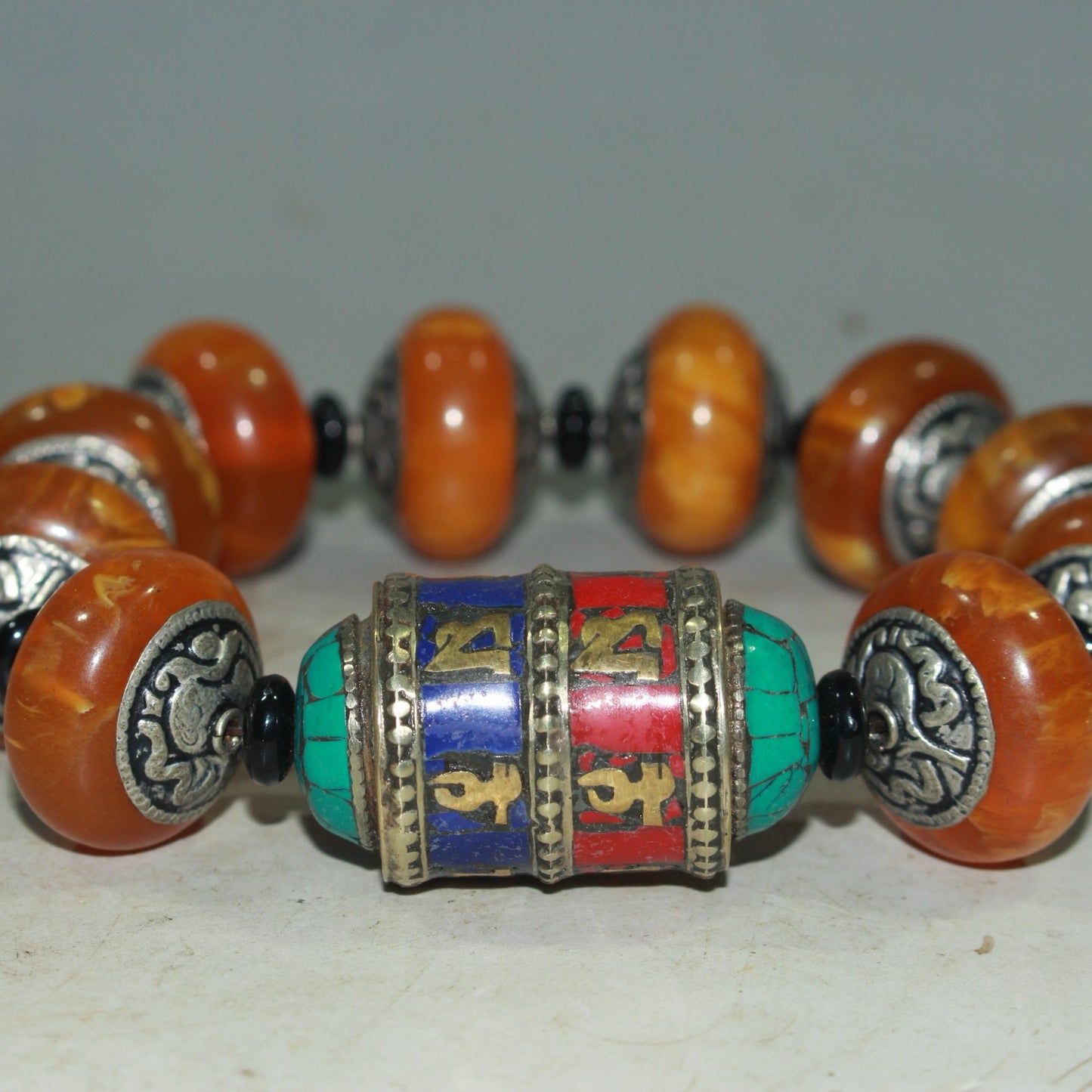 Xizang beeswax inlaid white copper beads with red pine, green pine, turquoise gold gem Tibetan scripture turning bracelet