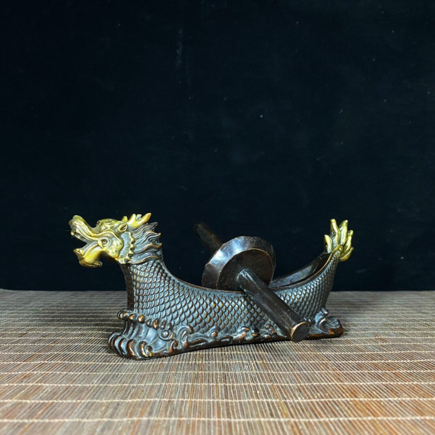 Chinese Antique Pure Copper Little Dragon Boat Medicine Twist