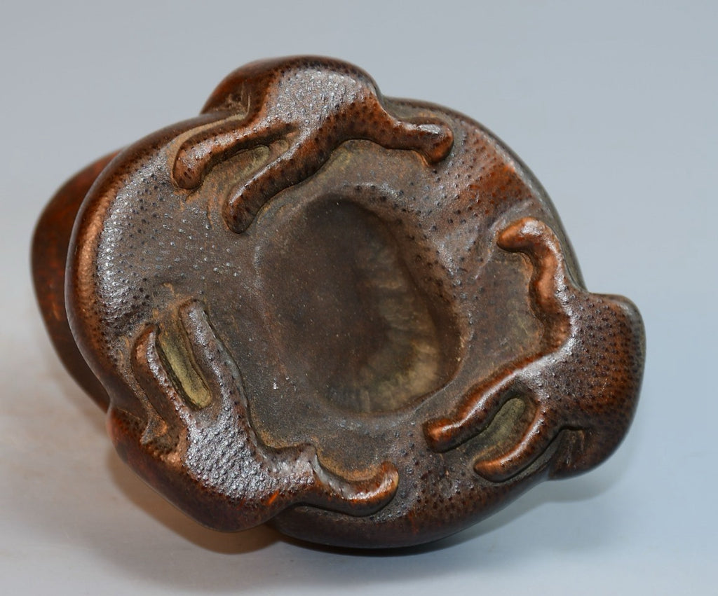 Bamboo carved golden toad ornaments