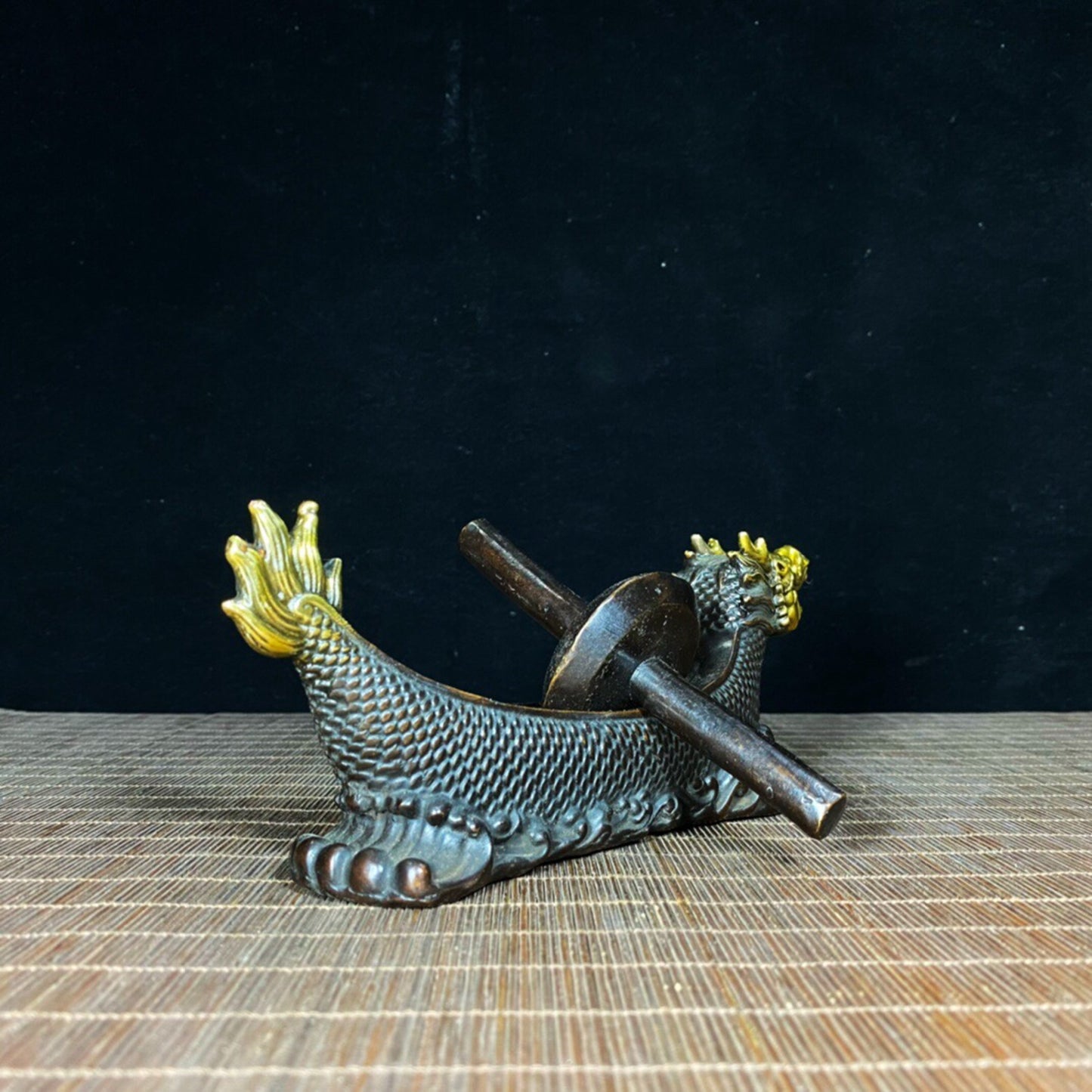 Chinese Antique Pure Copper Little Dragon Boat Medicine Twist