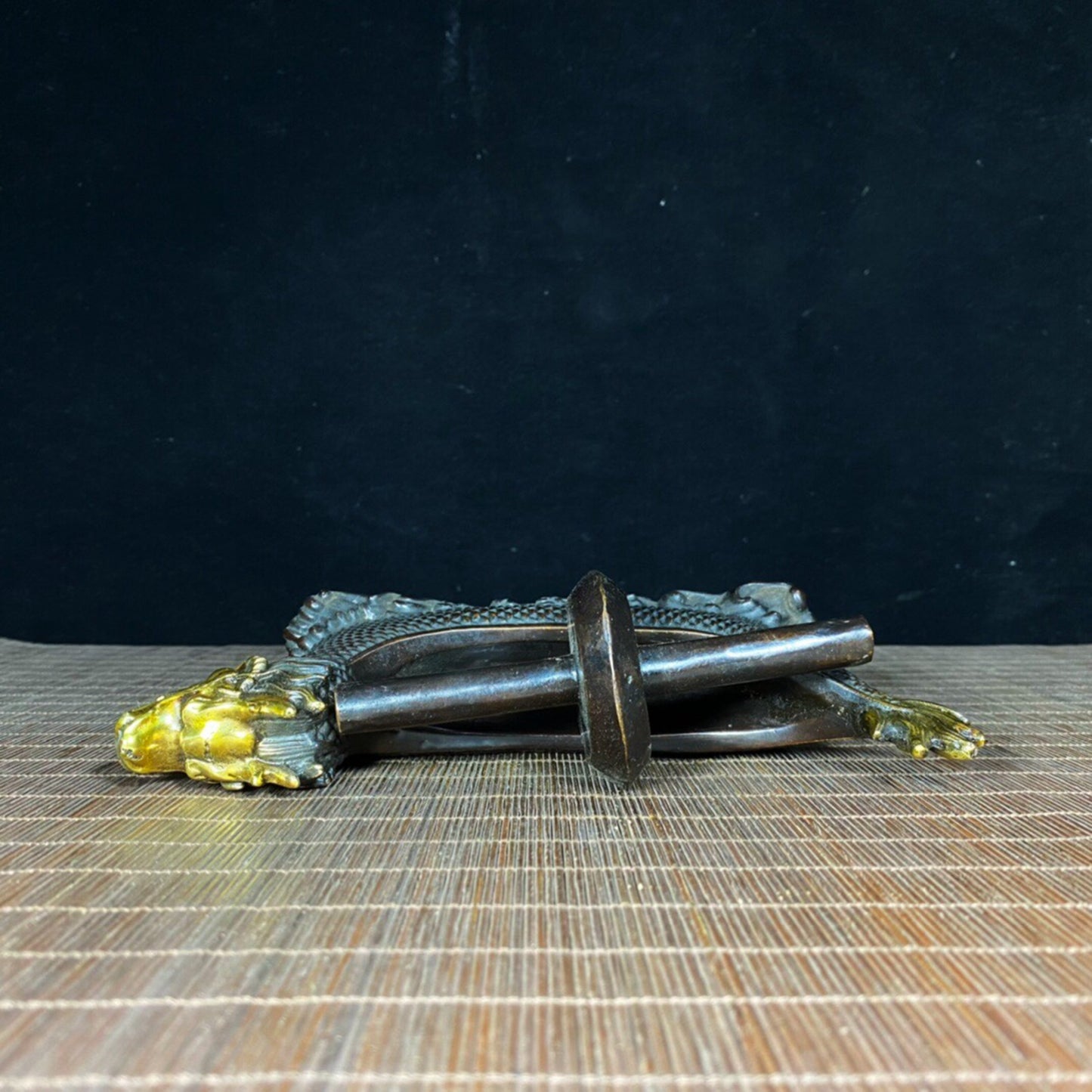 Chinese Antique Pure Copper Little Dragon Boat Medicine Twist