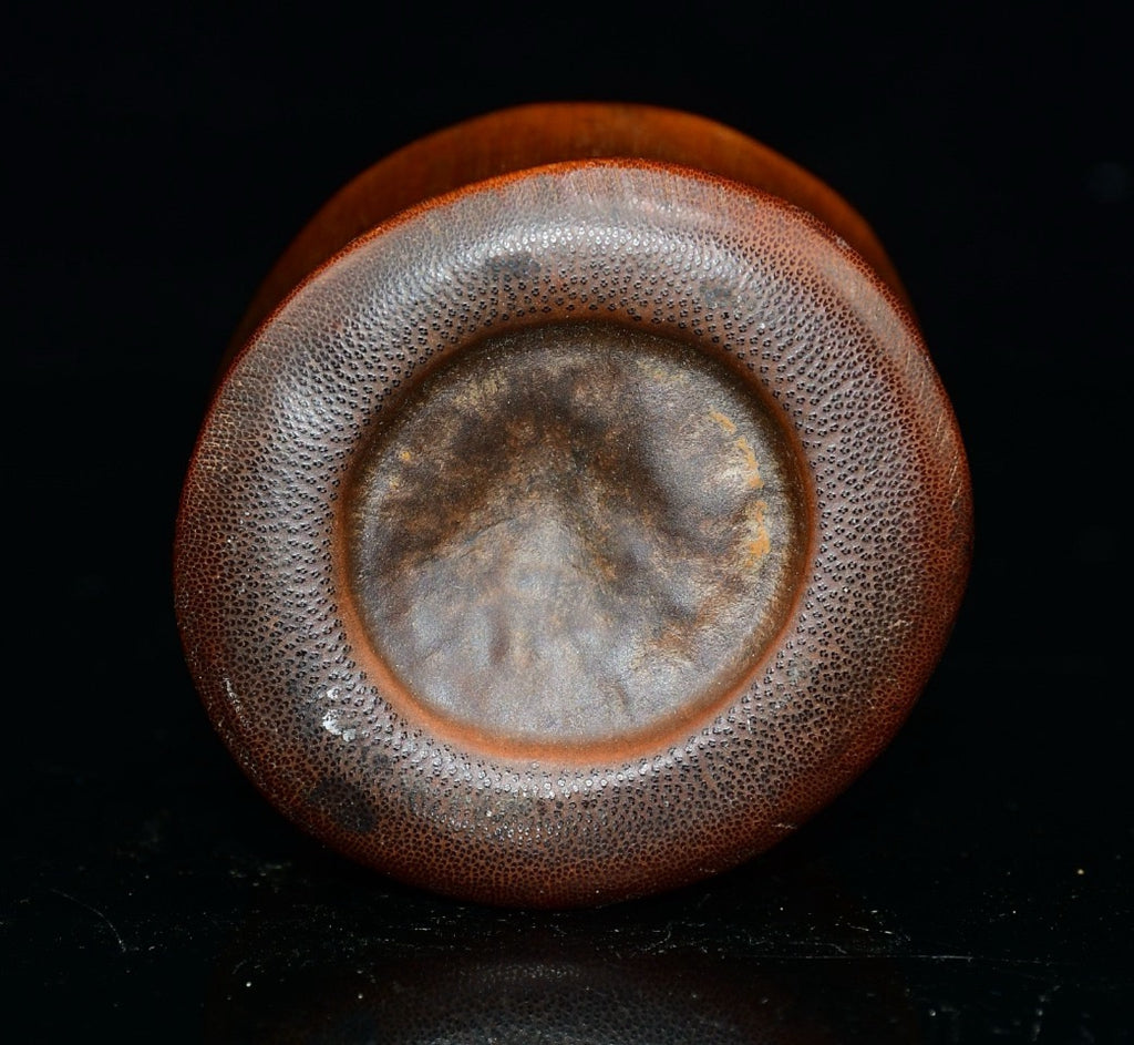 Ba Fang Lai Cai Shui Di ornament