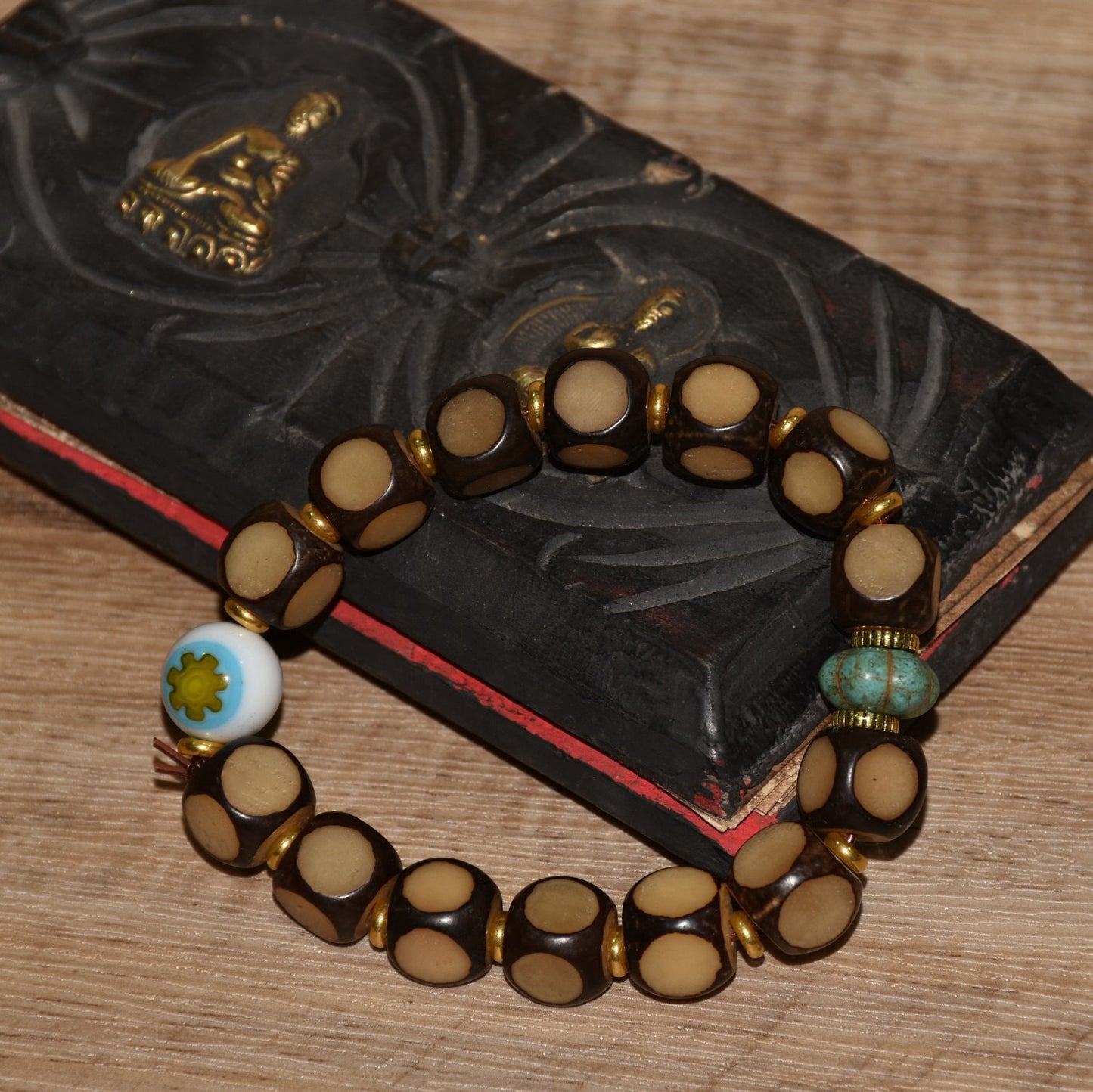 Early collection of Xizang Bodhi with green pine colored glass beads bracelet