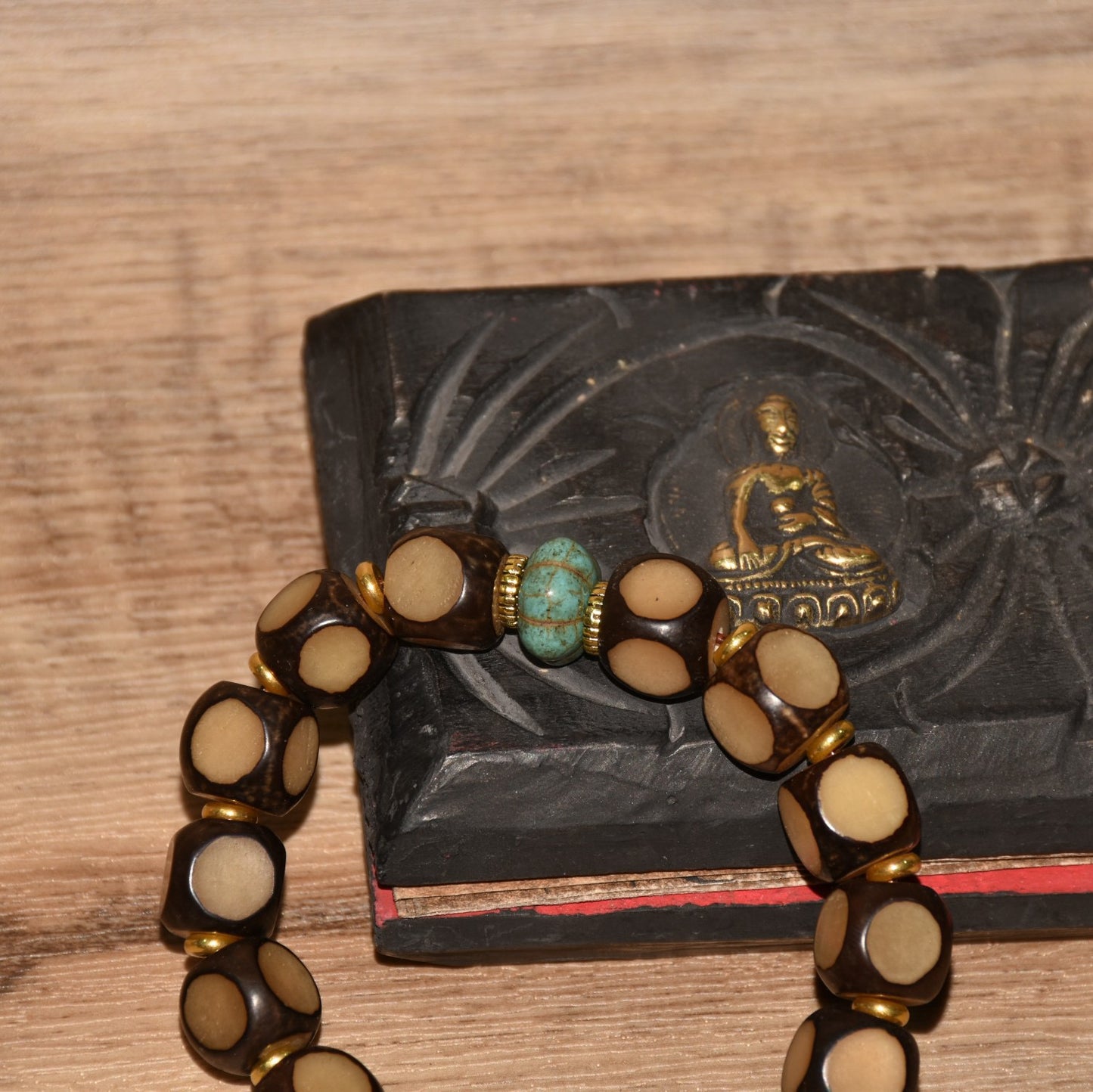 Early collection of Xizang Bodhi with green pine colored glass beads bracelet