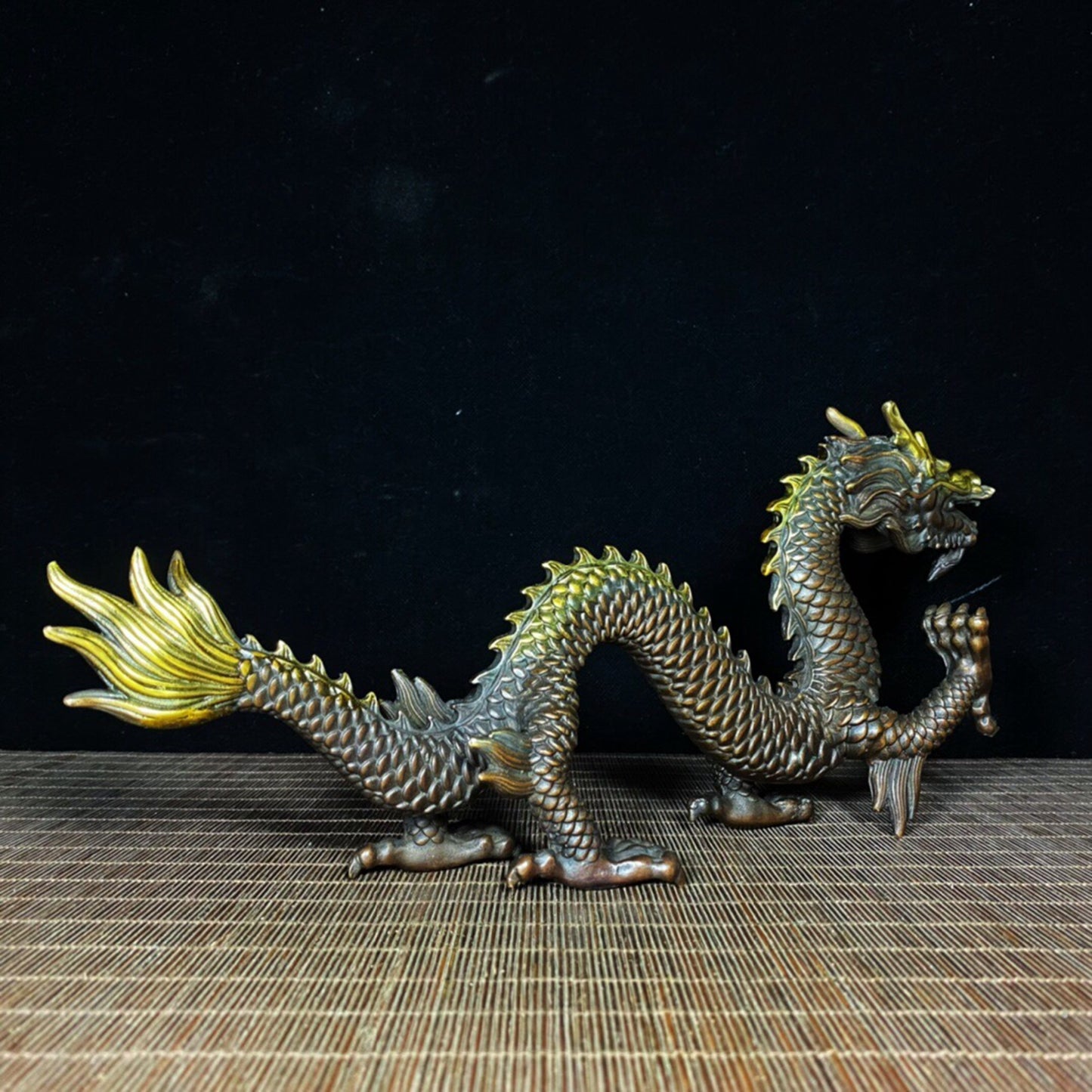 Chinese Antique Pure Copper Divine Dragon