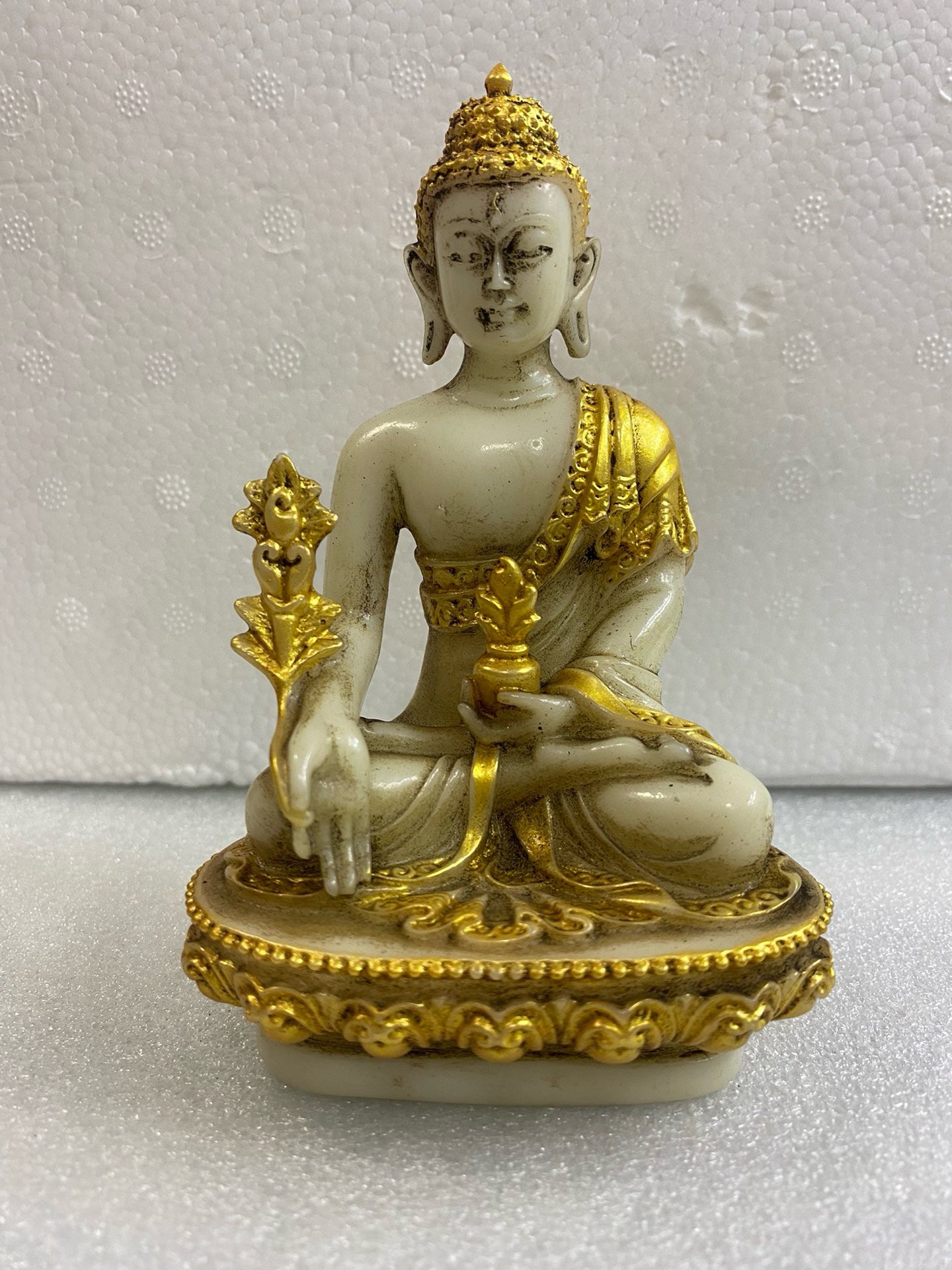 Chinese Antique Glass Medicine Buddha Ornament