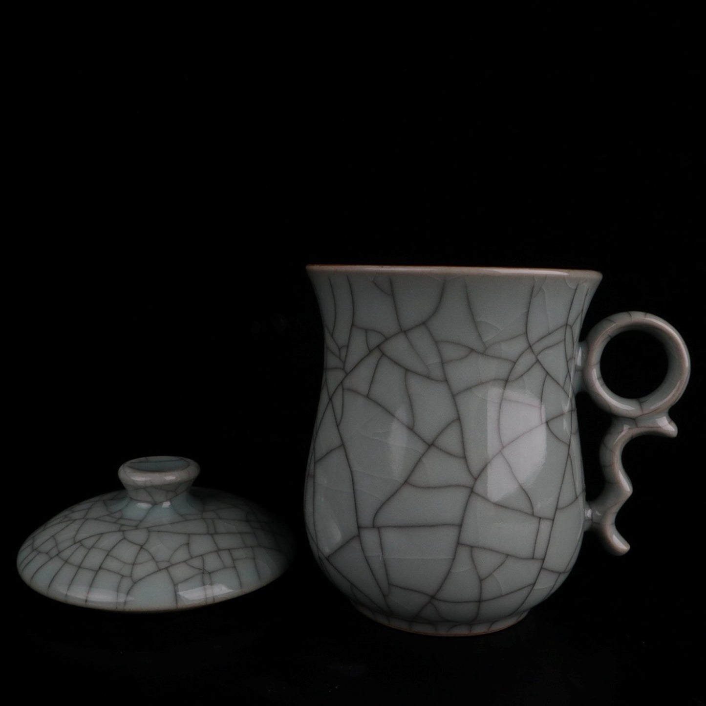 Ge Kiln Open Tea Cup