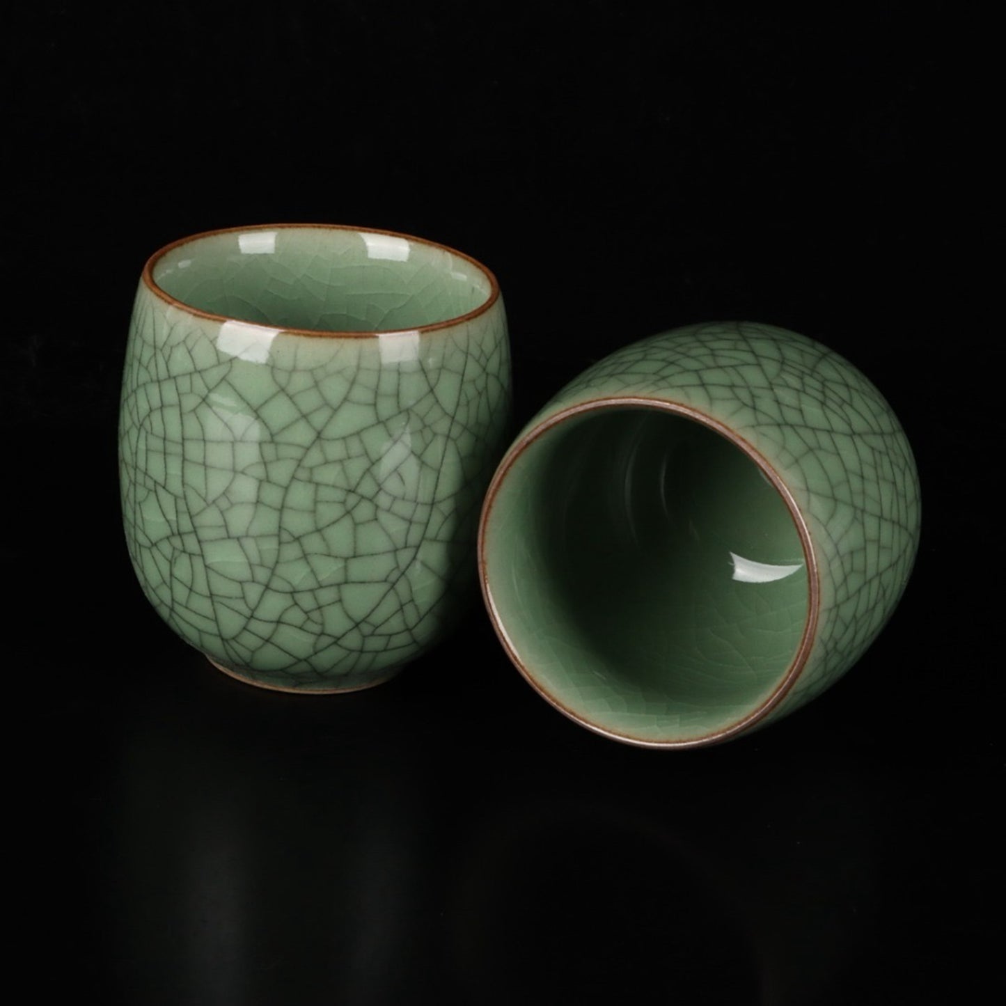 Green glazed open sheet deep mouth cup