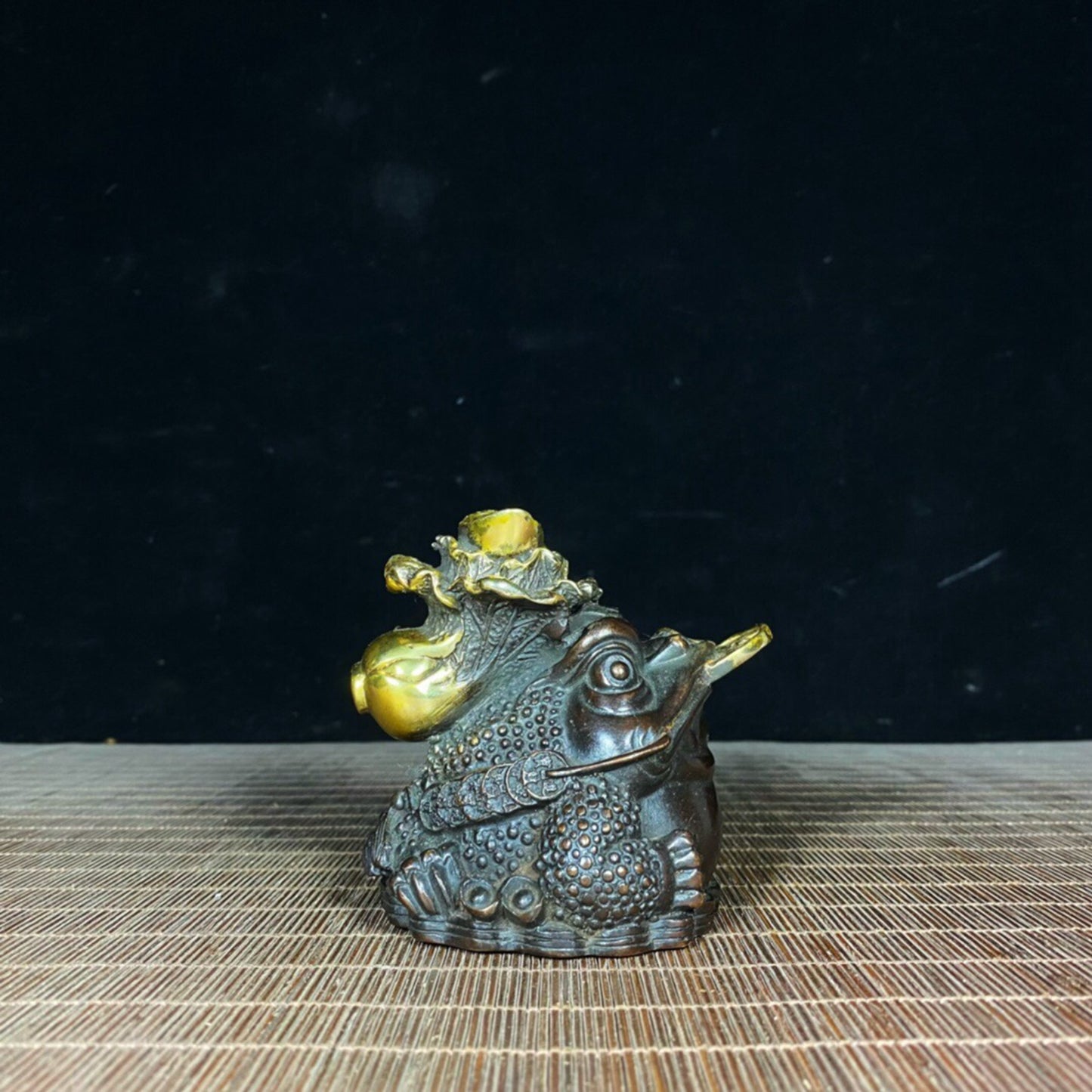 Chinese antique pure copper cabbage ingot gold toad