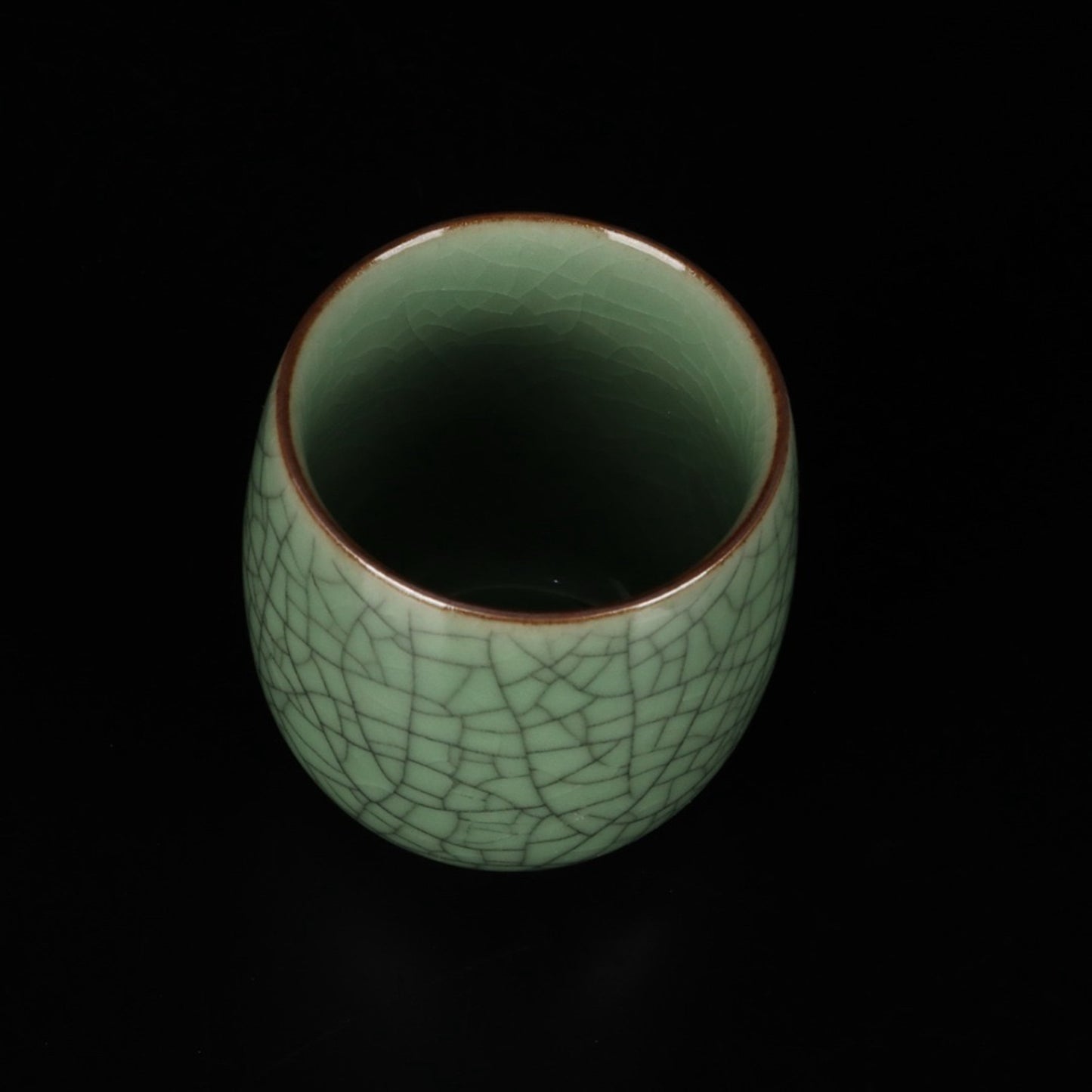 Green glazed open sheet deep mouth cup