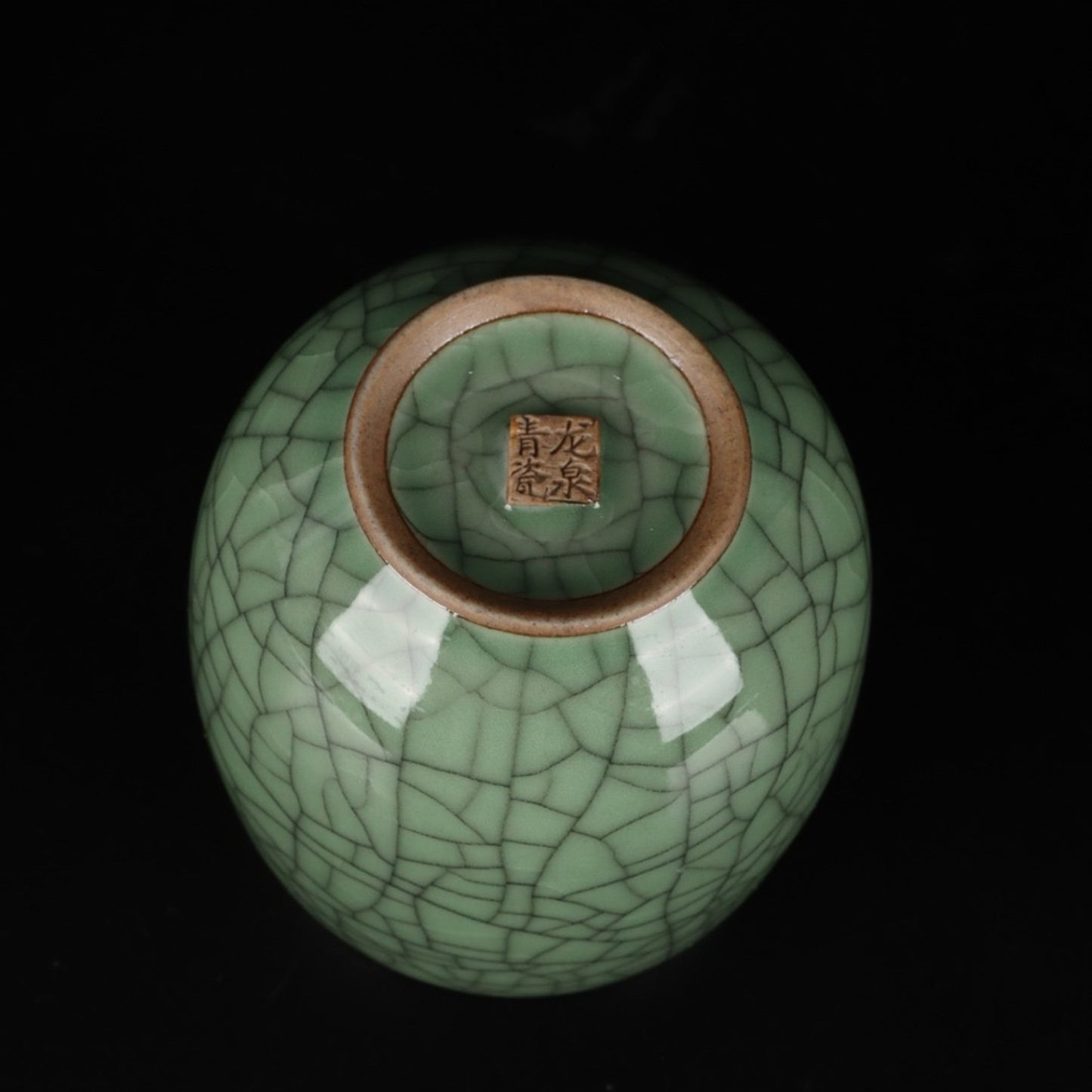Green glazed open sheet deep mouth cup