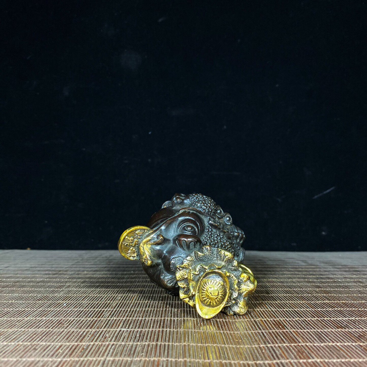 Chinese antique pure copper cabbage ingot gold toad