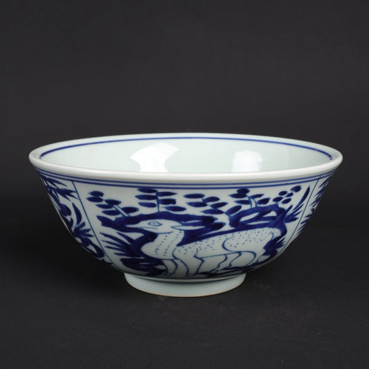 Blue and white four deer patterned large bowl