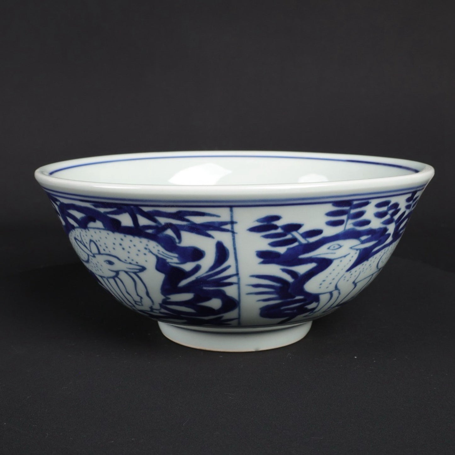 Blue and white four deer patterned large bowl