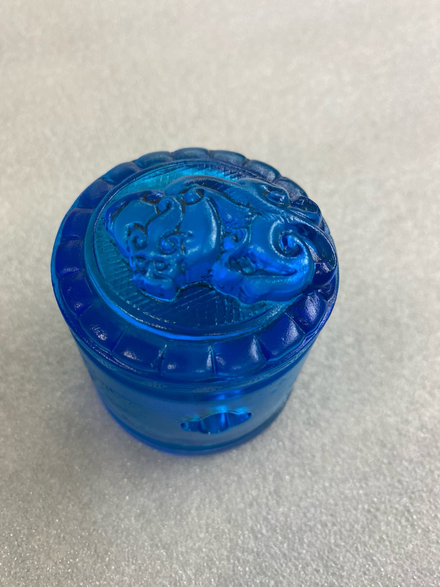 Chinese Antique Glass Finger Box
