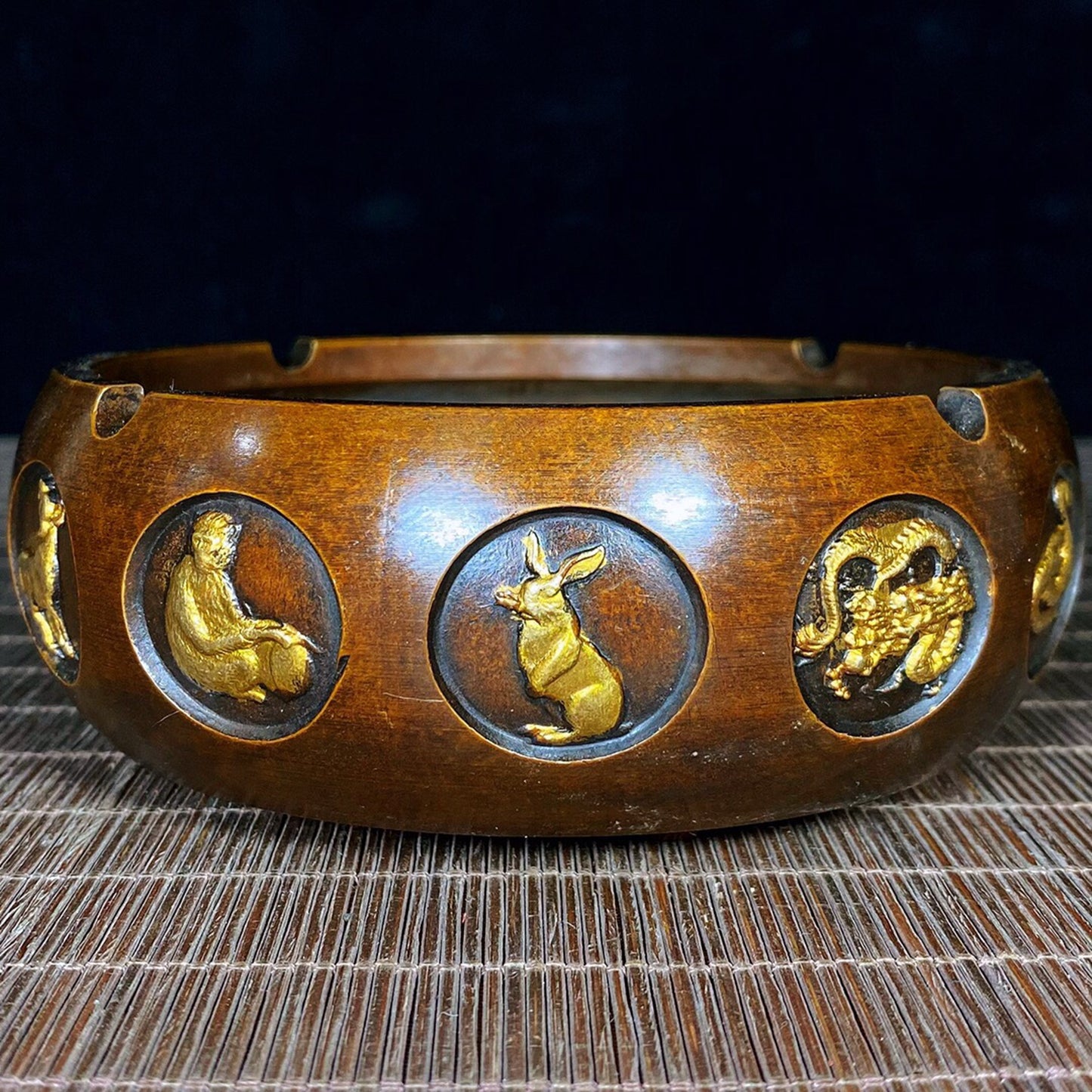 Chinese antique pure copper twelve zodiac animals ashtray and pen wash