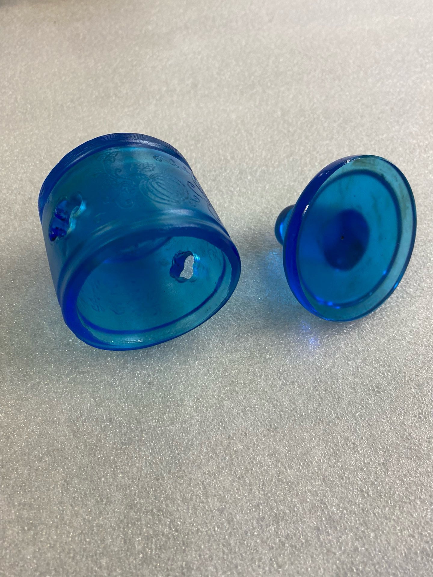 Chinese Antique Glass Finger Box