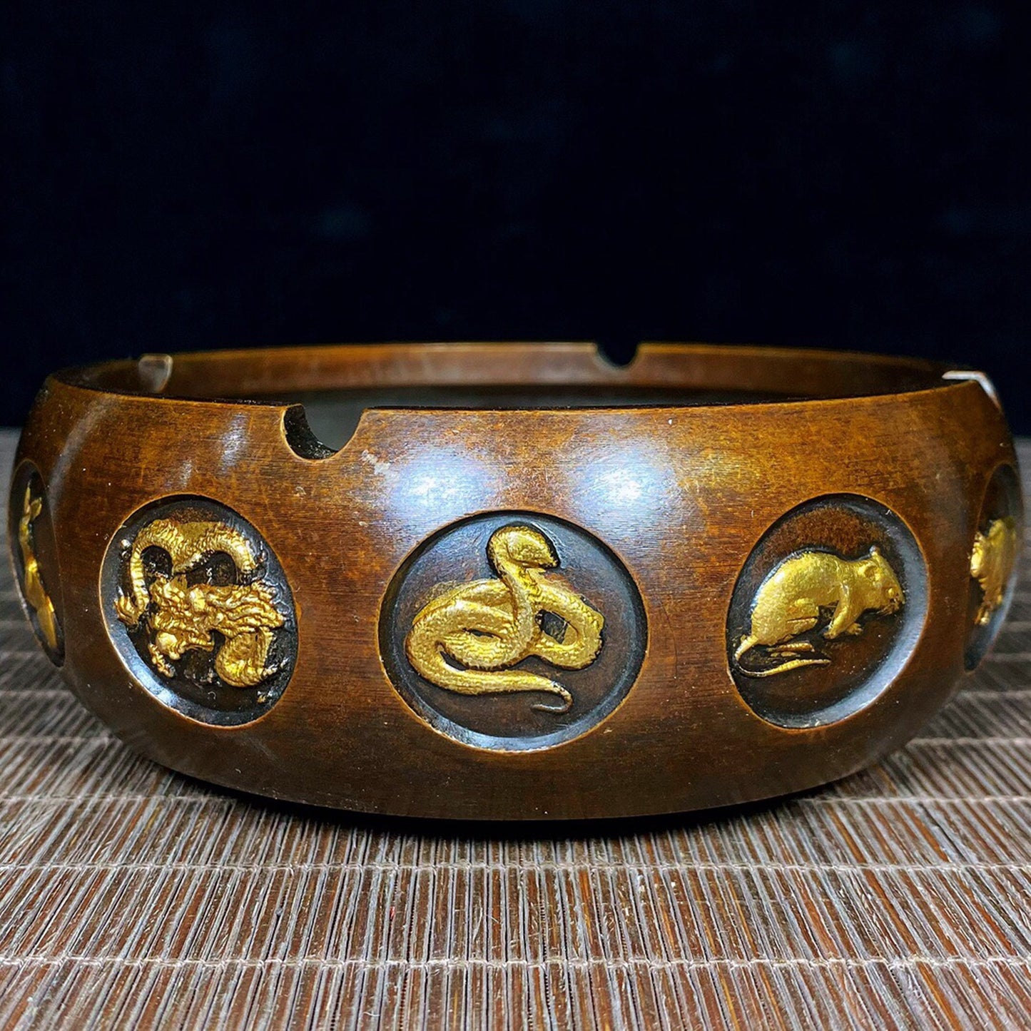Chinese antique pure copper twelve zodiac animals ashtray and pen wash