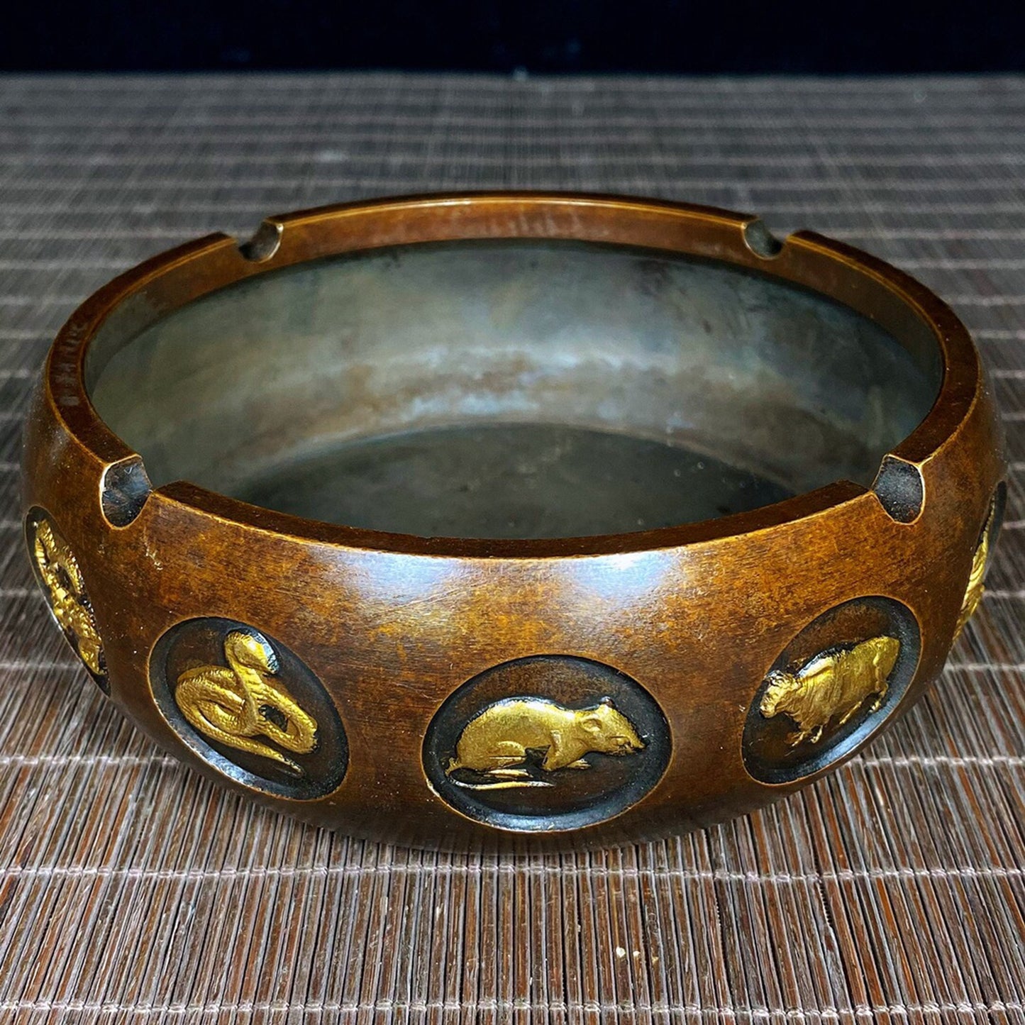Chinese antique pure copper twelve zodiac animals ashtray and pen wash