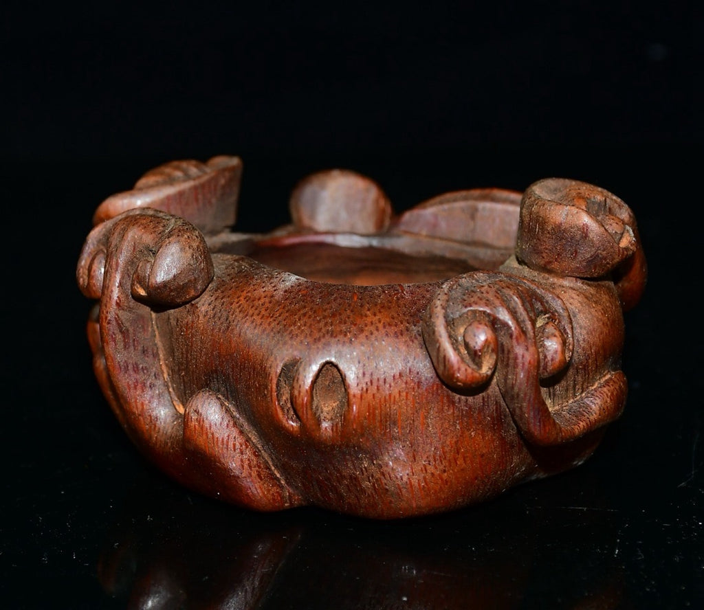 Bamboo carved Lingzhi brush wash ornaments