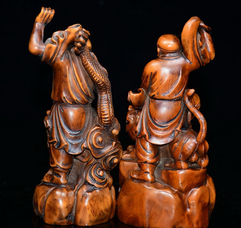 Boutique boxwood subdues dragons and tigers