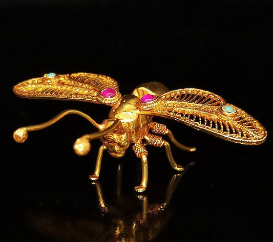 Copper gilded true gold inlaid with gemstone bees