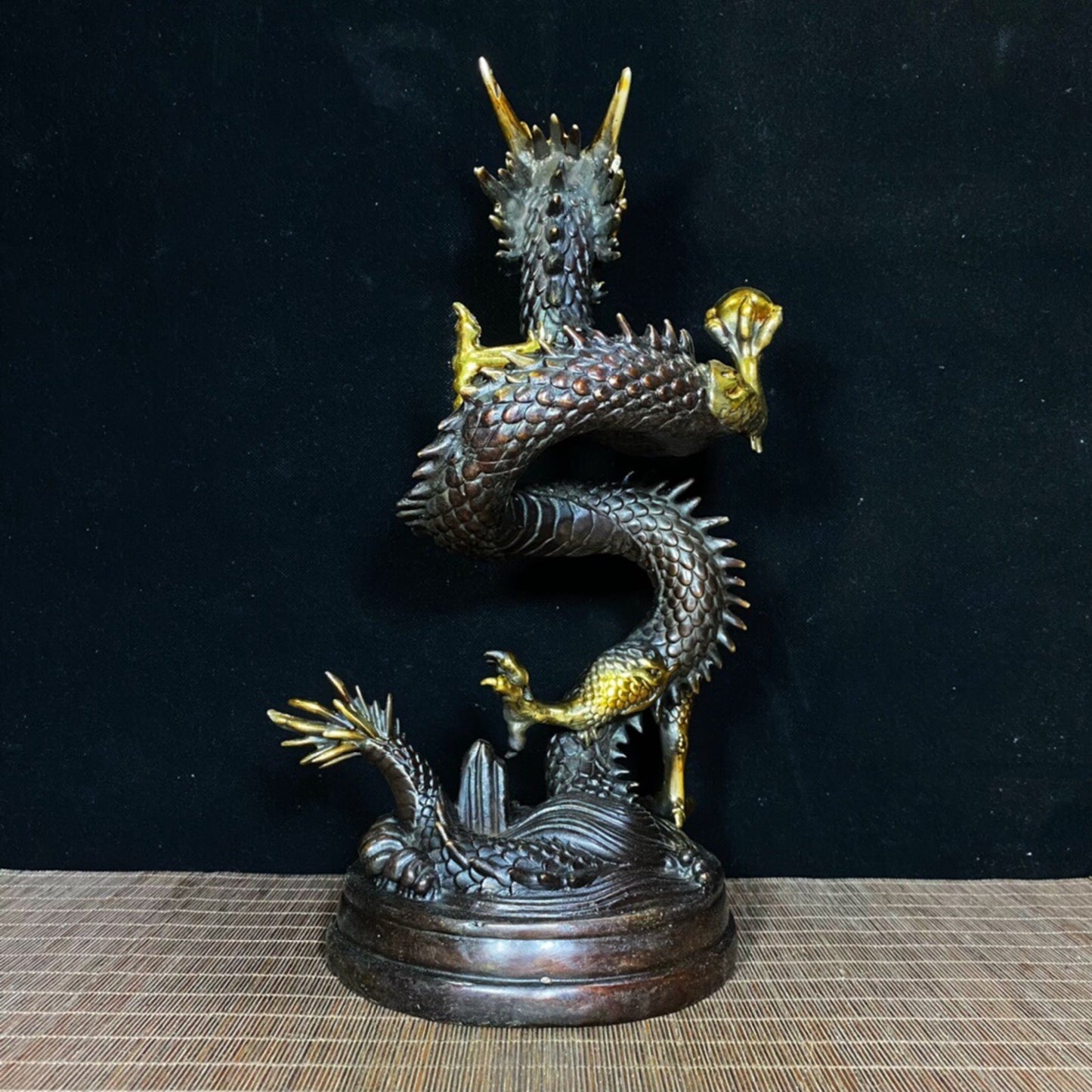 Chinese Antique Pure Copper Dragon Grasping Treasure Pearl