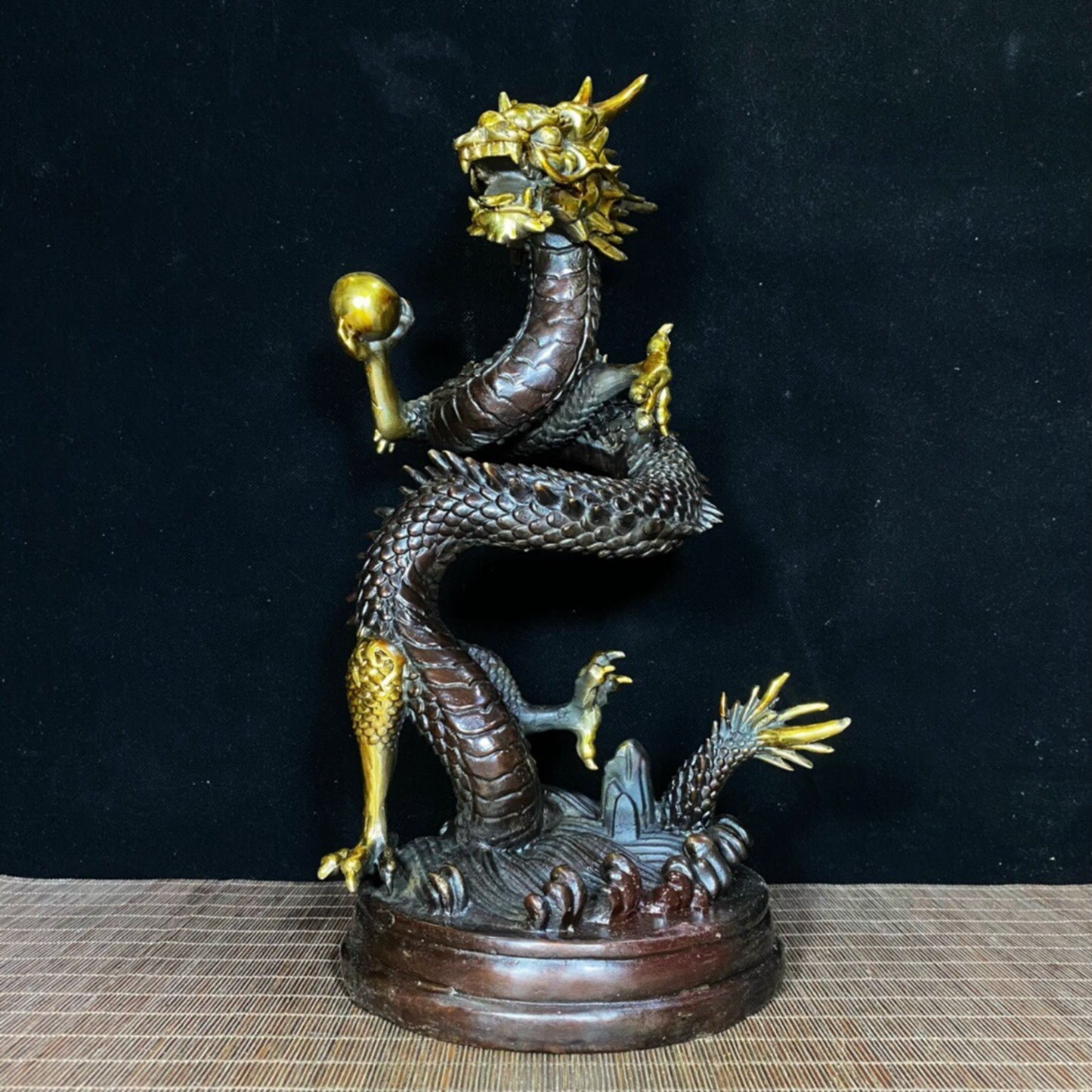 Chinese Antique Pure Copper Dragon Grasping Treasure Pearl