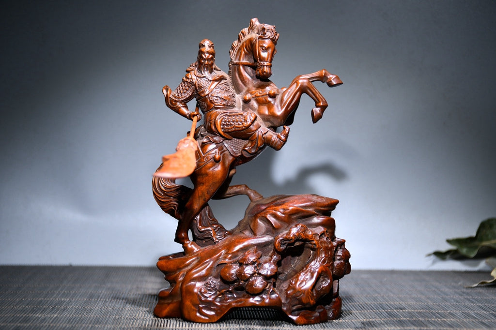 Huangyang wood horse riding Guan Gong ornament