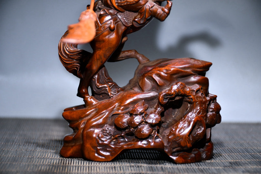 Huangyang wood horse riding Guan Gong ornament