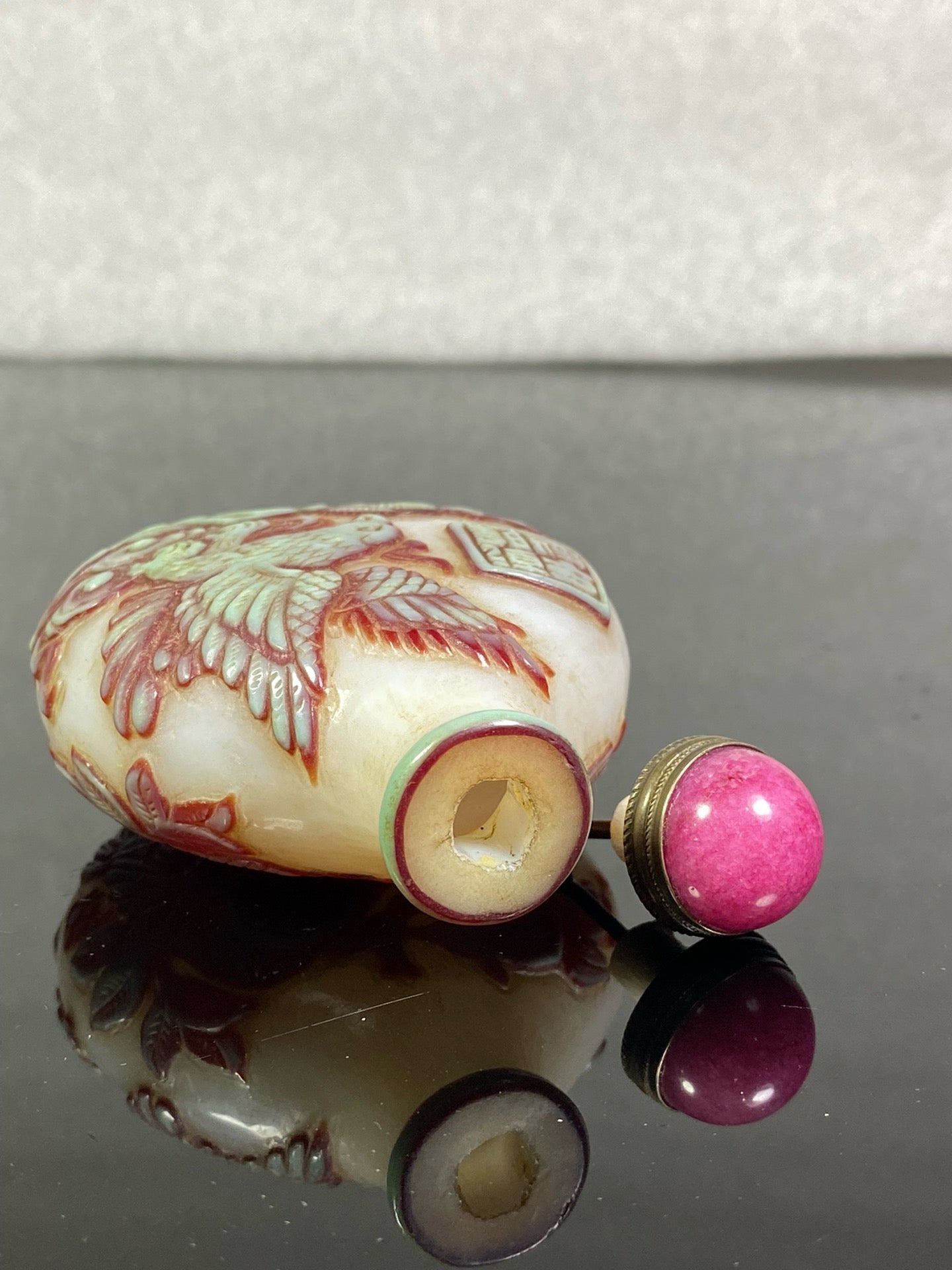 Chinese antique glass high relief carved snuff bottle
