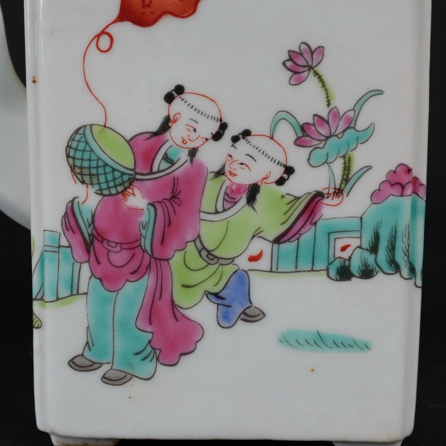Pink Baby Play Pattern Four Square Qiao Liang Pot