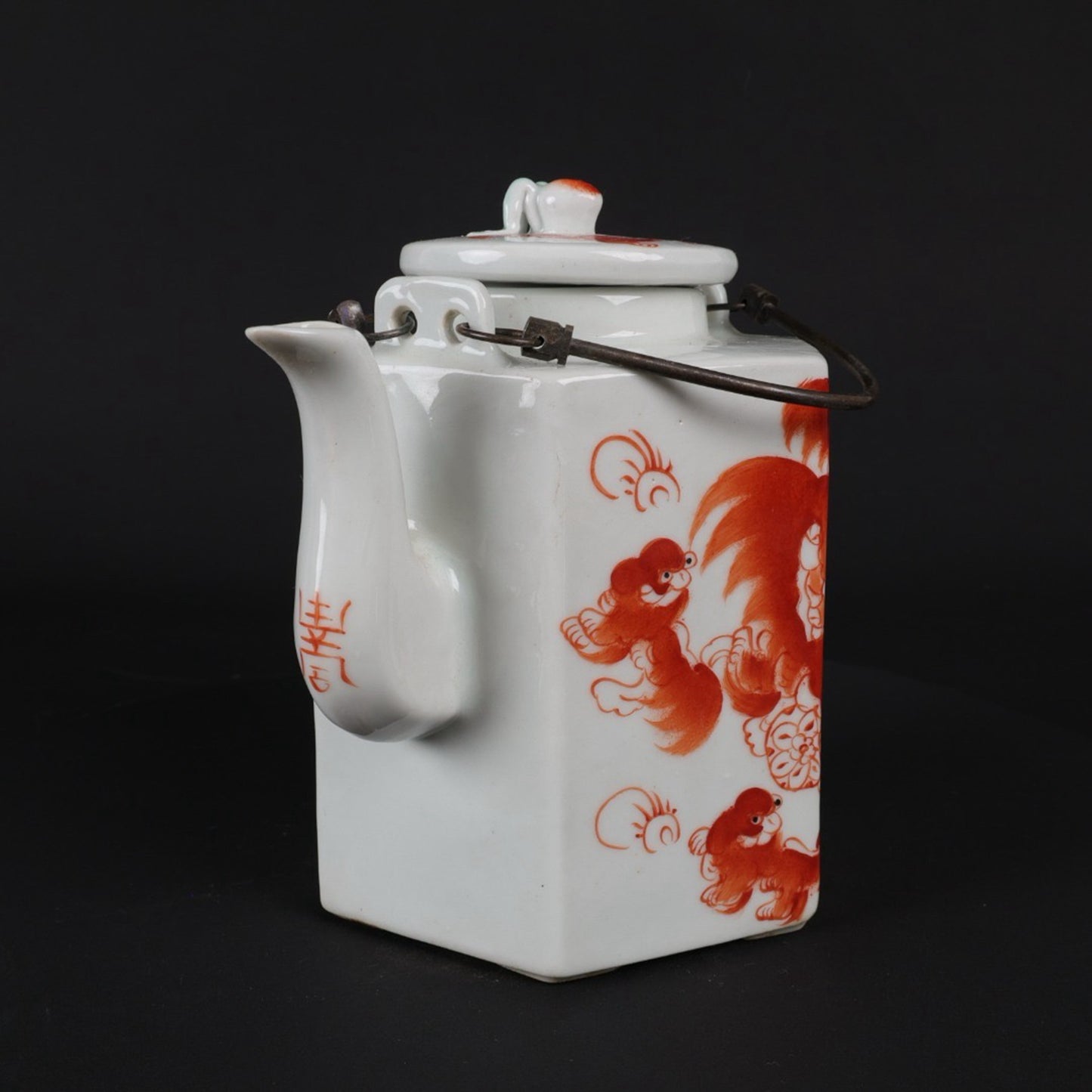 Pink Taishi Shaobao Pattern Hexagonal Qiao Liang Pot