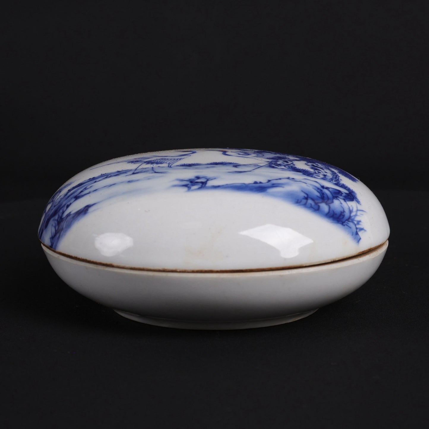 Blue and white pine and crane welcoming spring patterned small printing box