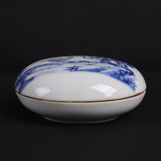 Blue and white pine and crane welcoming spring patterned small printing box